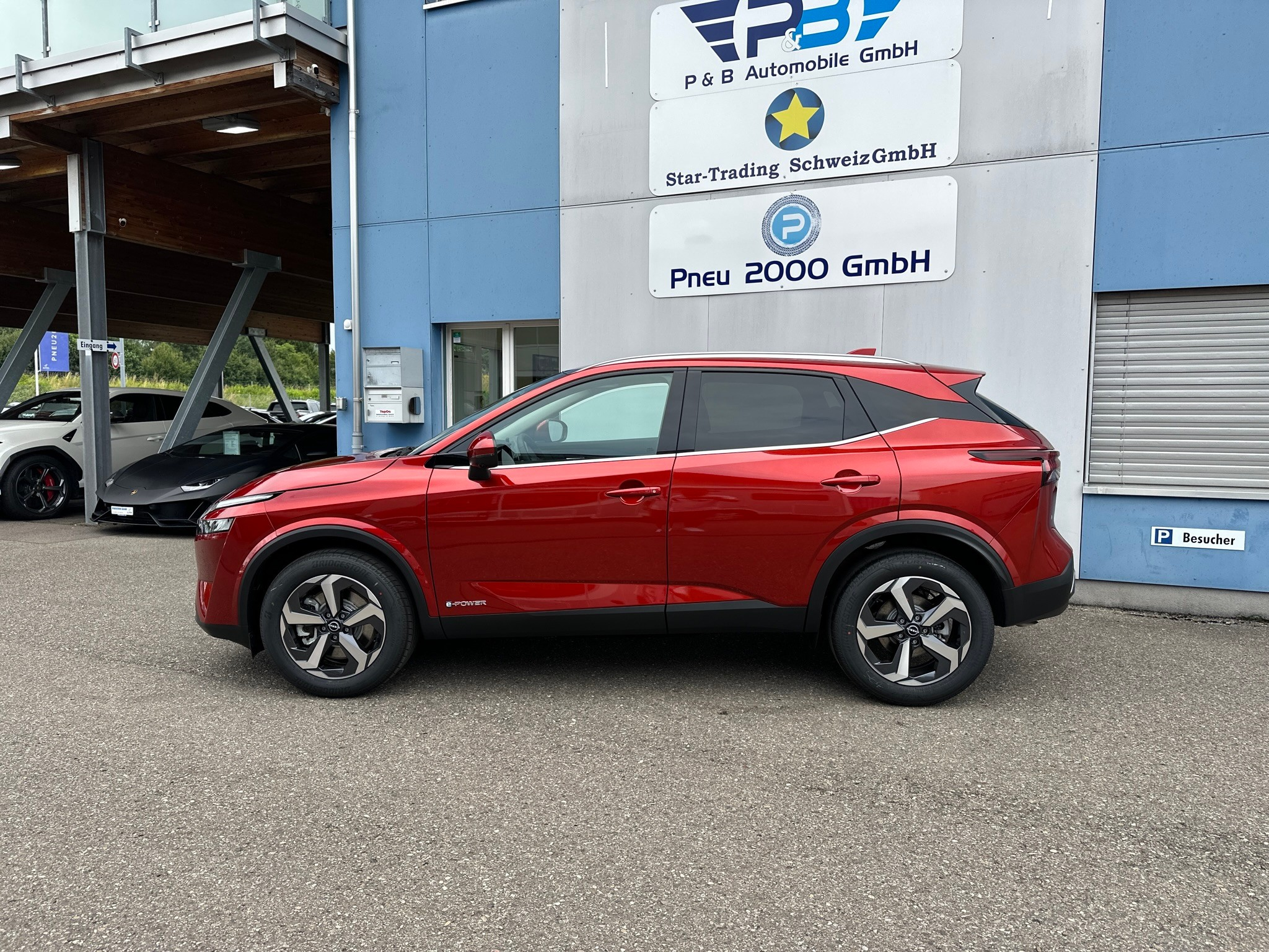 listing desktop thumbnail image 3