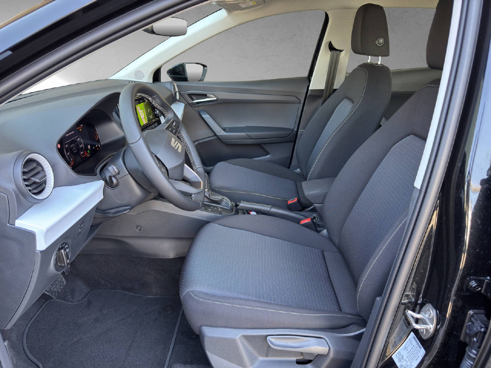 listing desktop thumbnail image 5