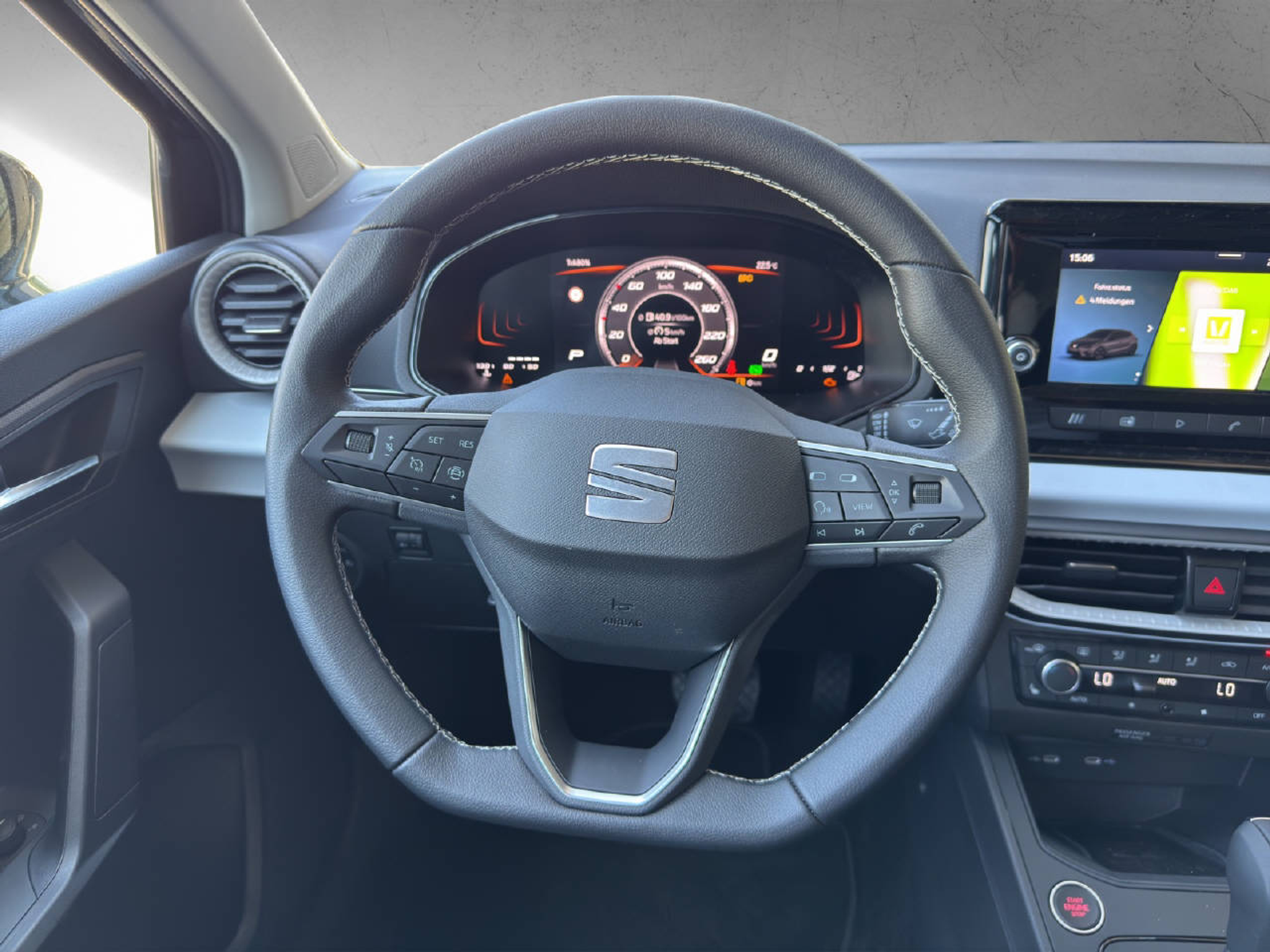 listing desktop thumbnail image 6