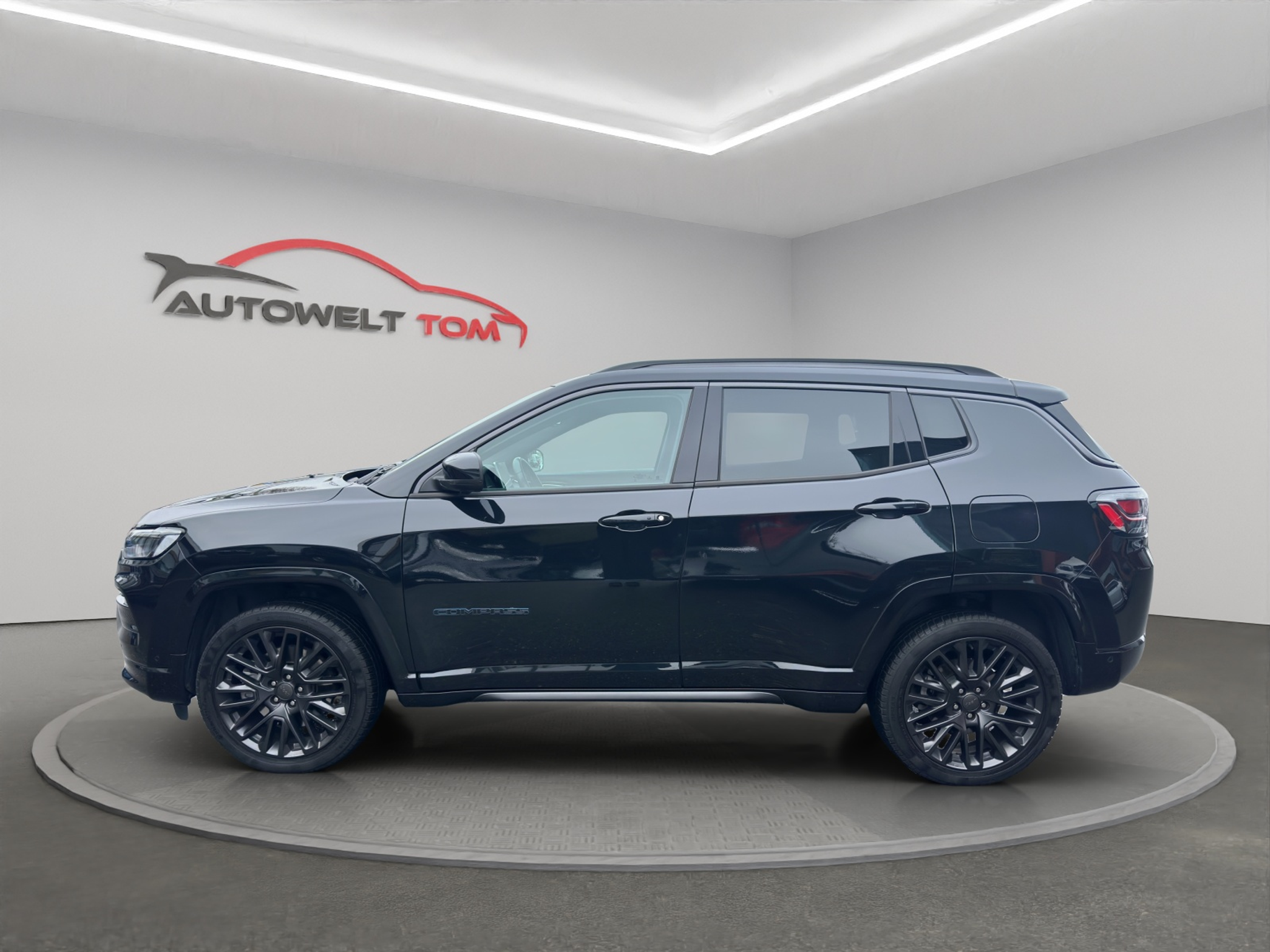 listing desktop thumbnail image 1