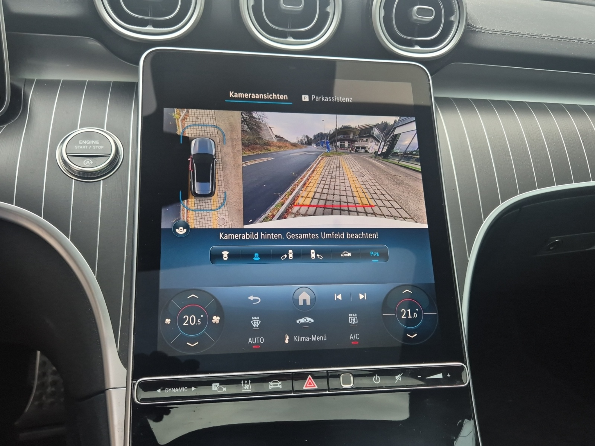 listing desktop thumbnail image 23