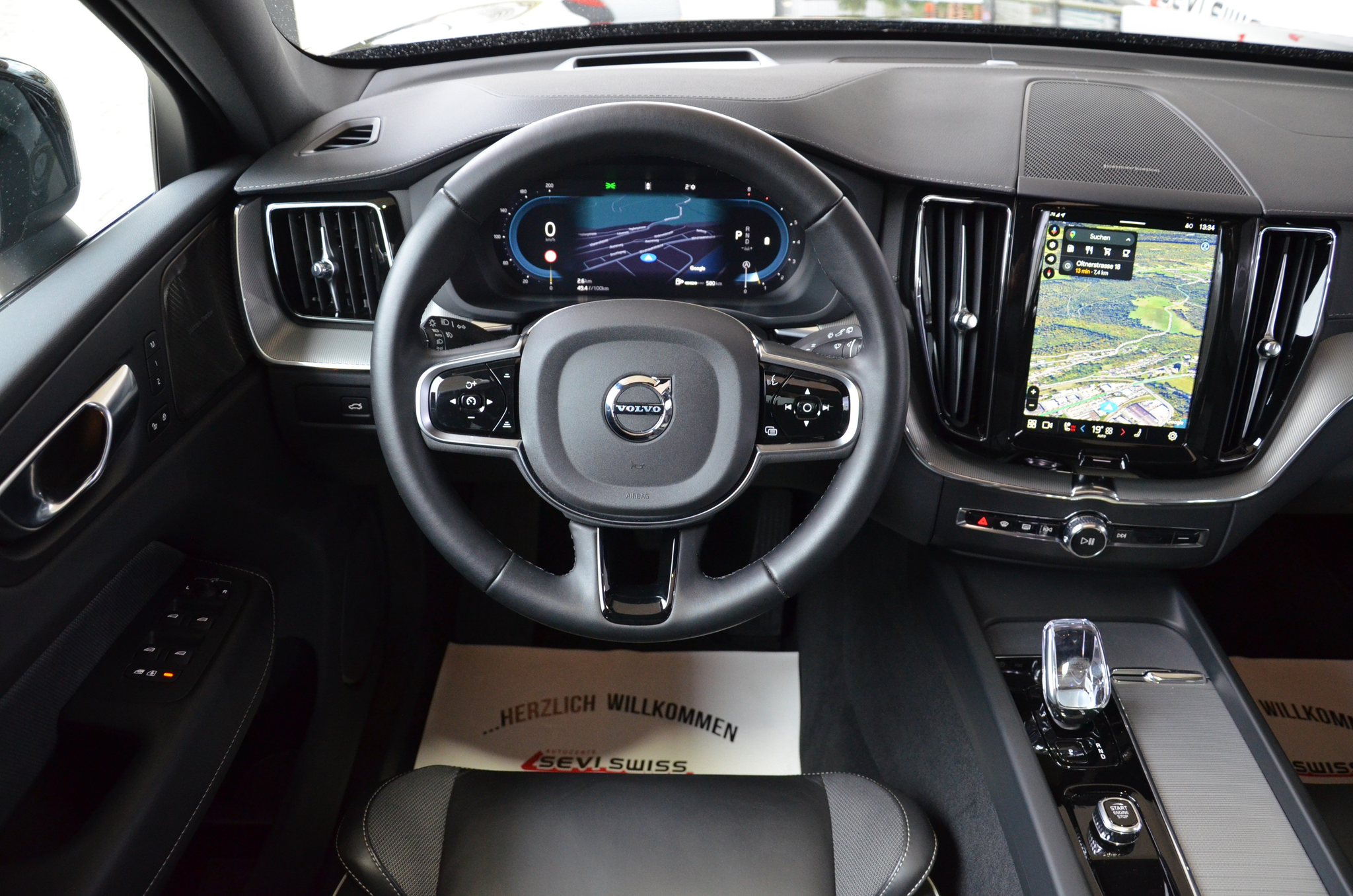 listing desktop thumbnail image 12