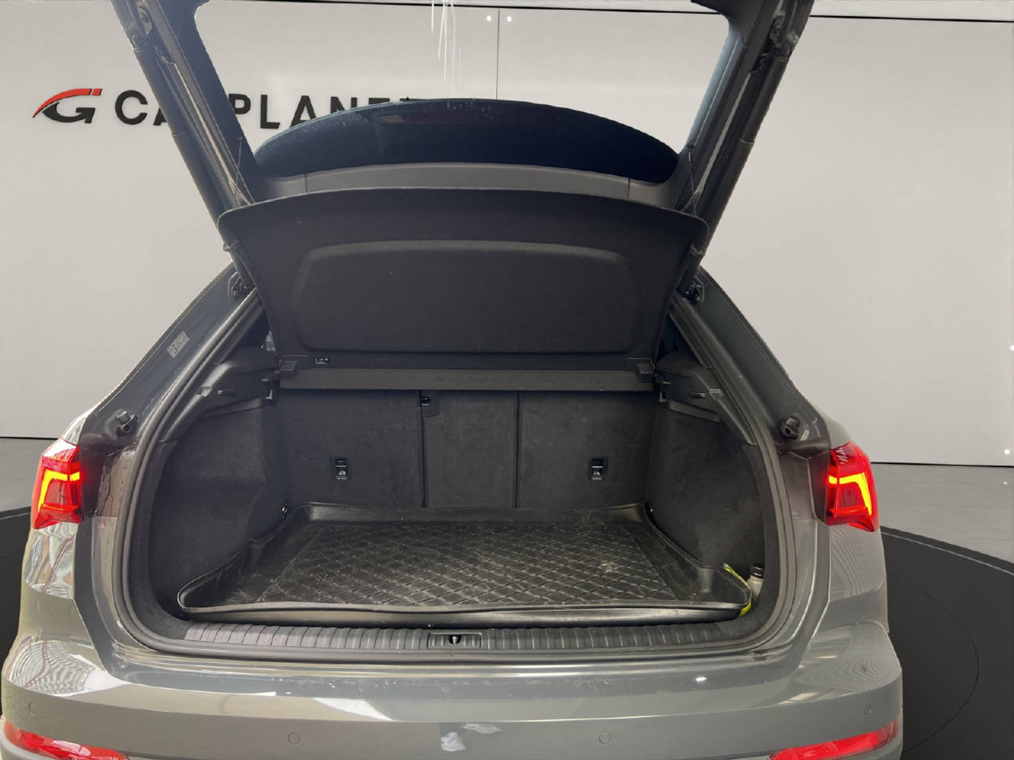 listing desktop thumbnail image 20