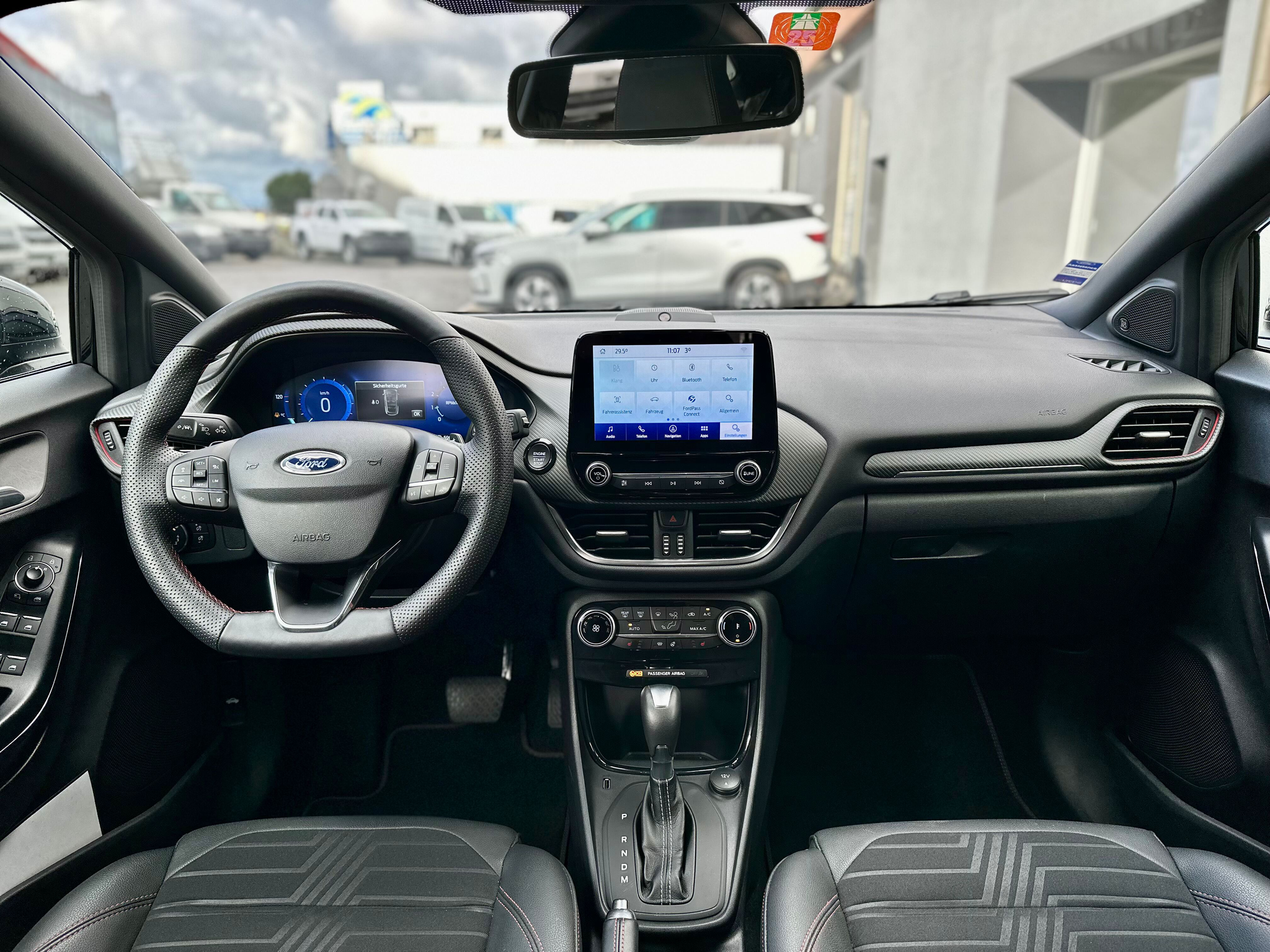 listing desktop thumbnail image 7