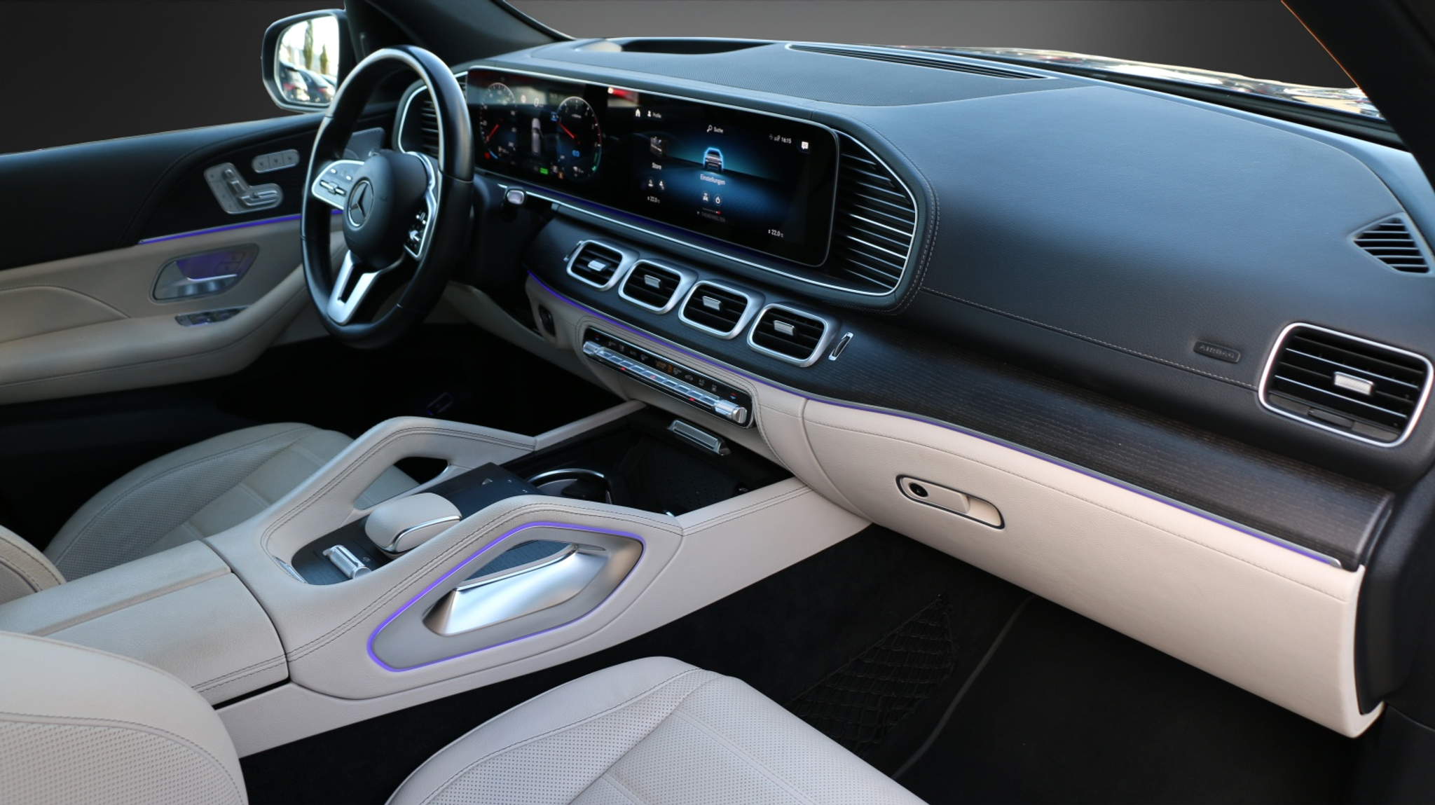 listing desktop thumbnail image 11