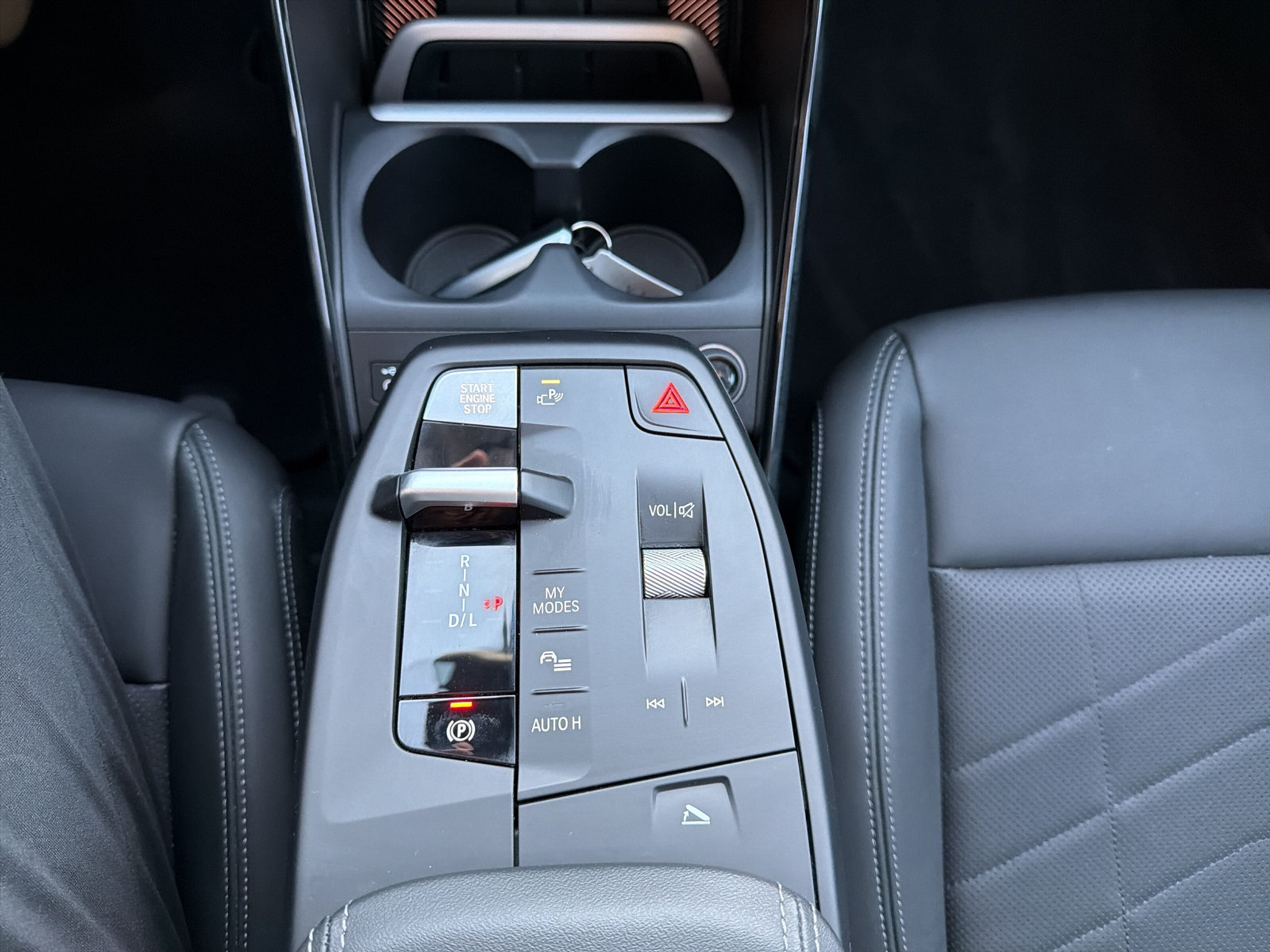 listing desktop thumbnail image 12