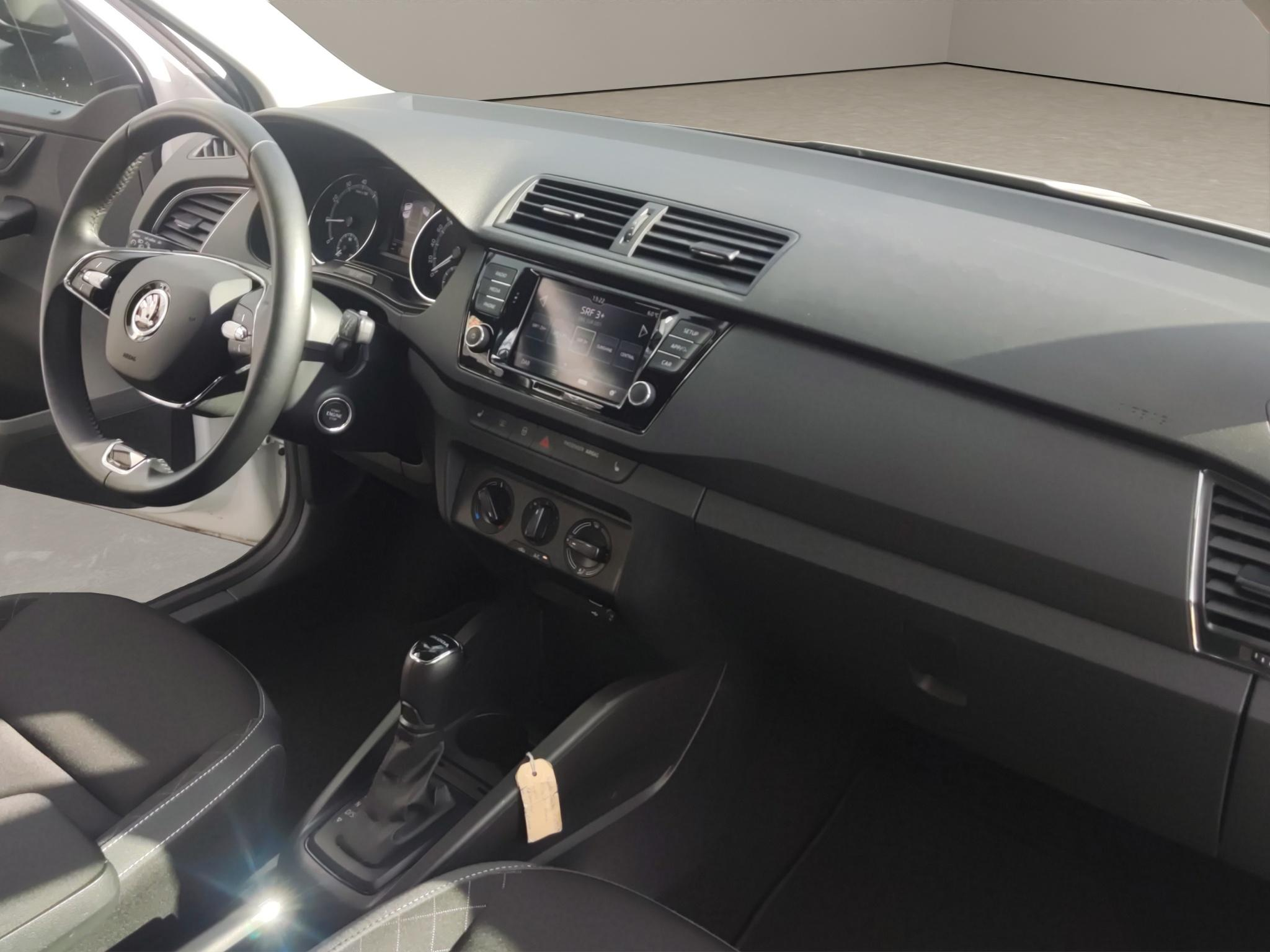 listing desktop thumbnail image 7