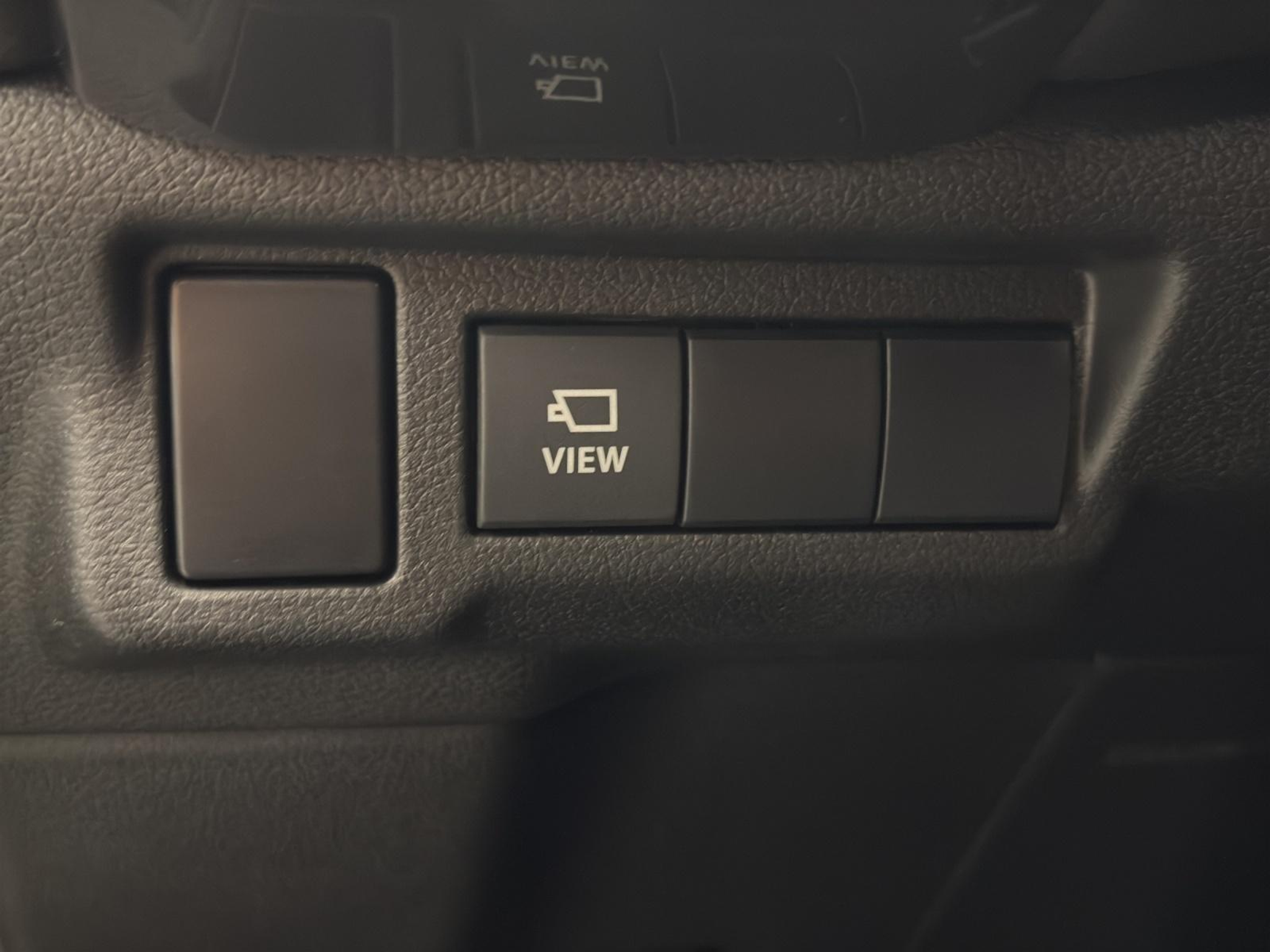 listing desktop thumbnail image 18