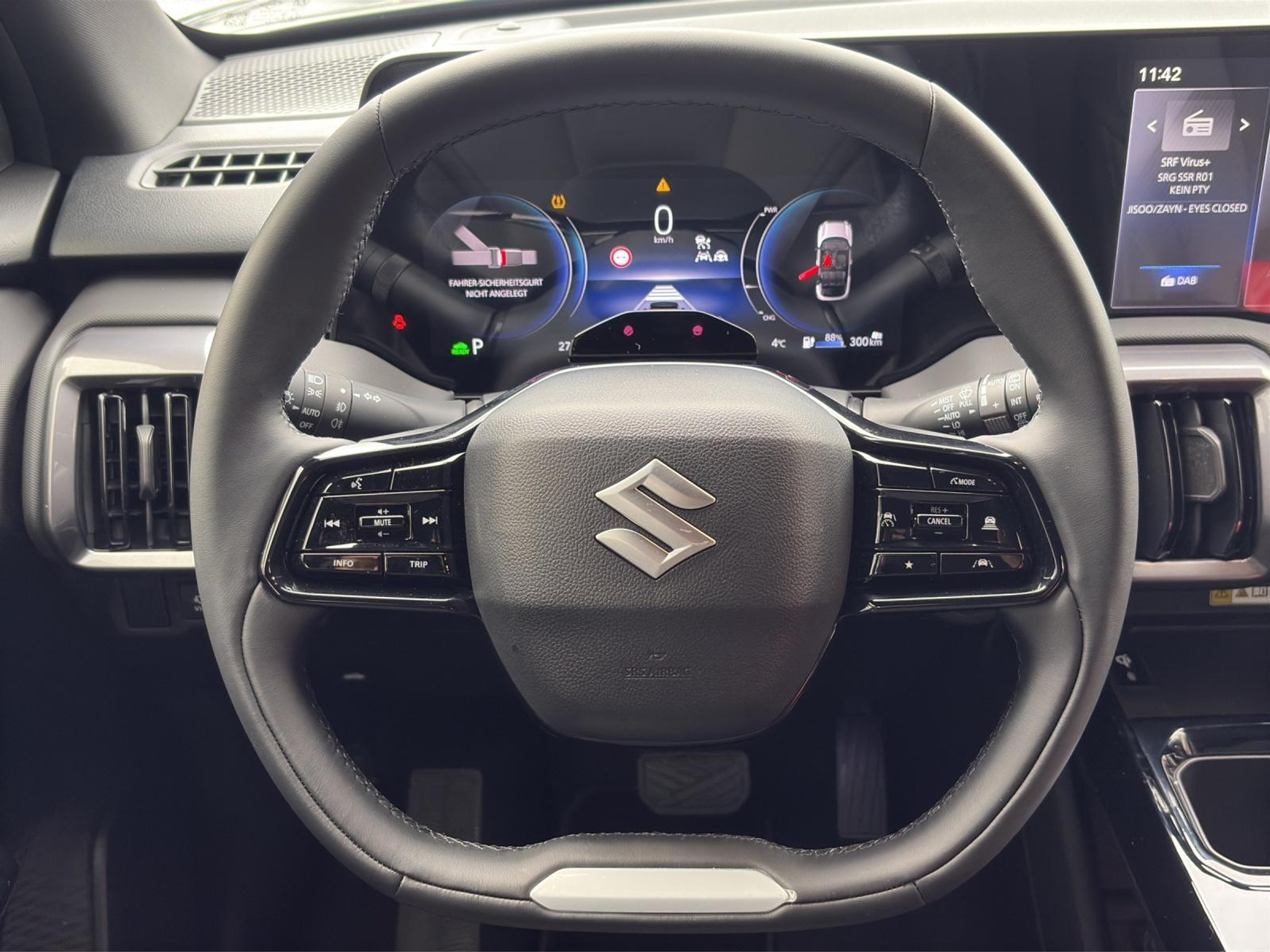 listing desktop thumbnail image 10