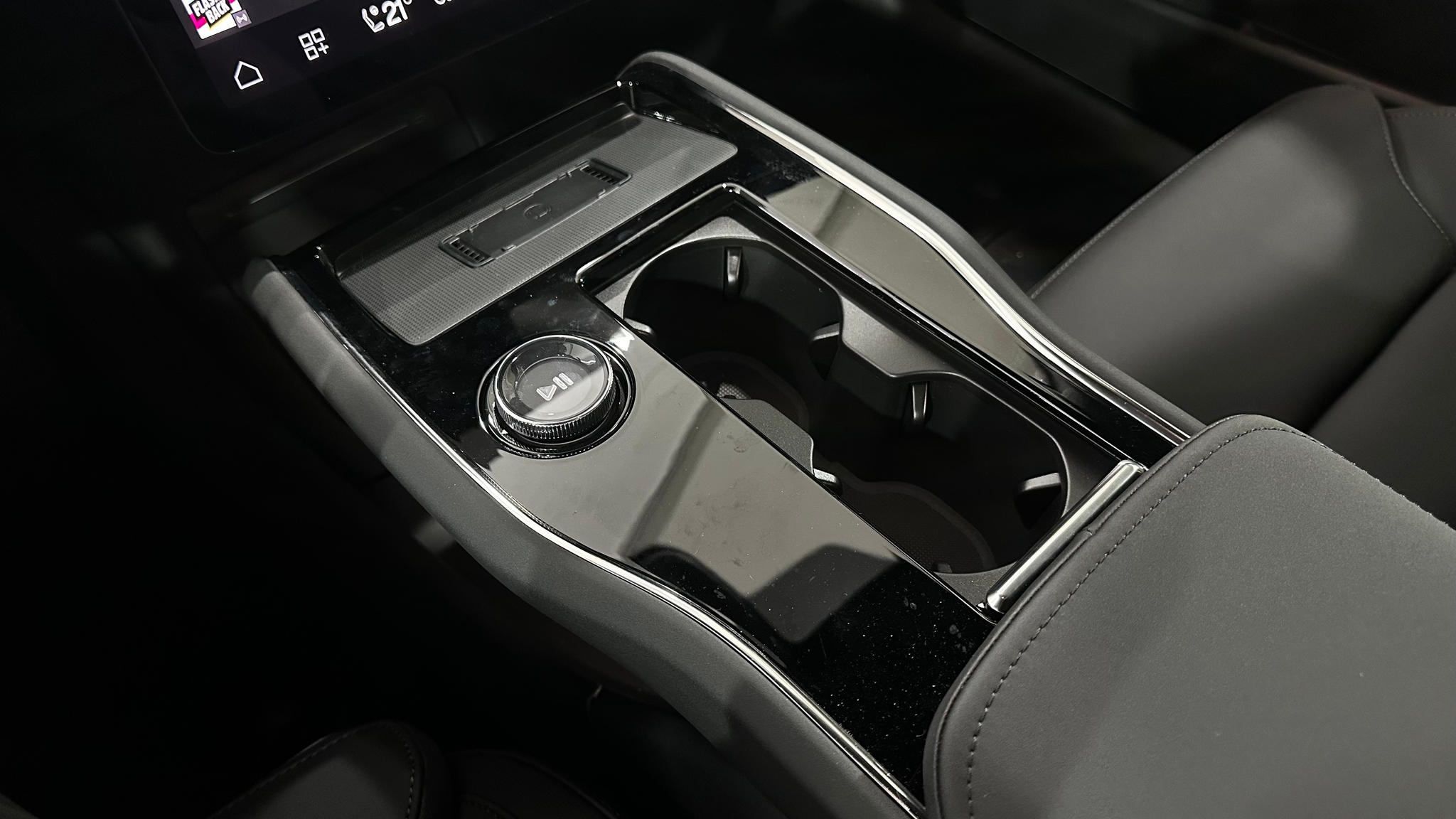 listing desktop thumbnail image 13