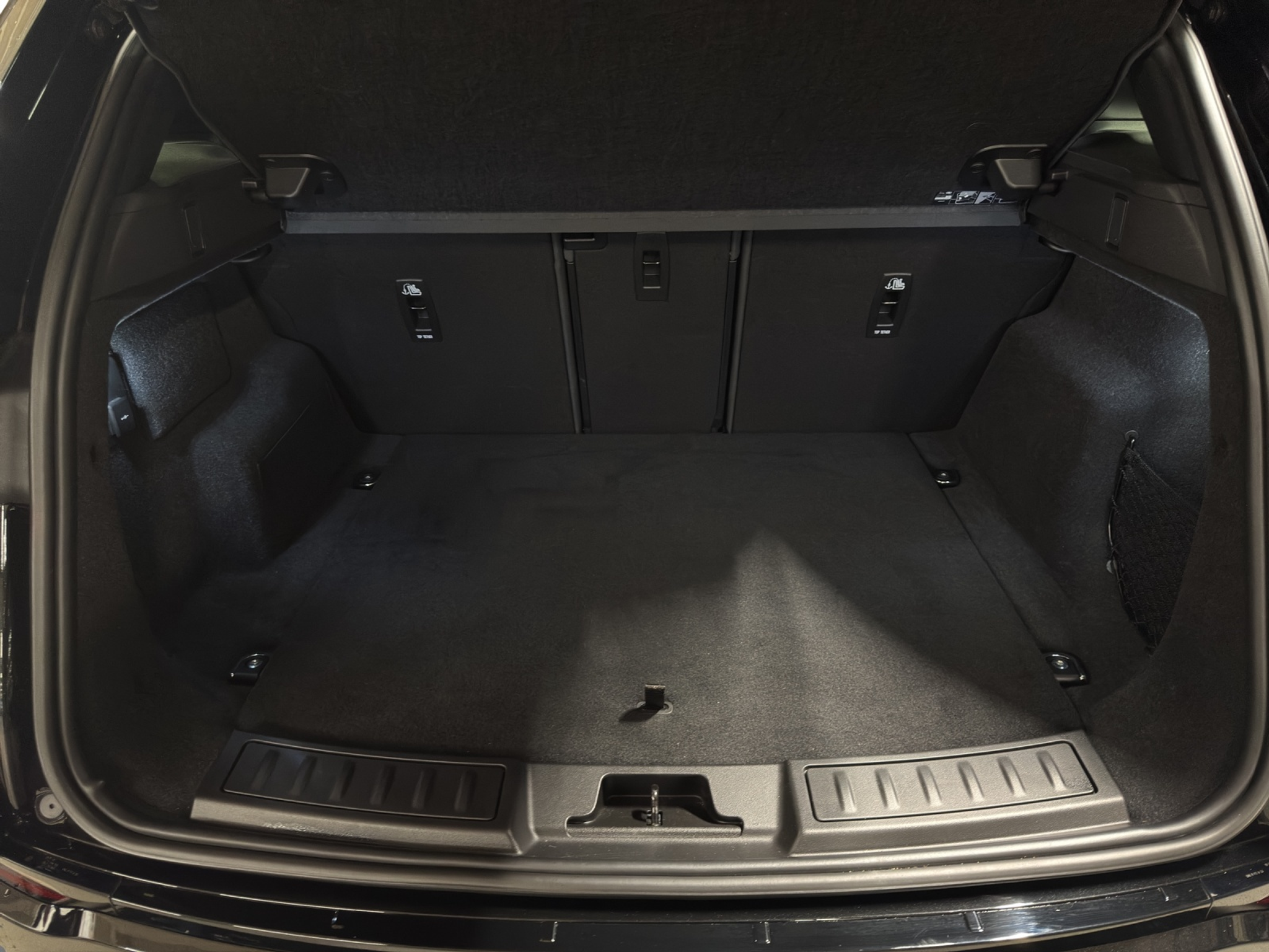 listing desktop thumbnail image 10