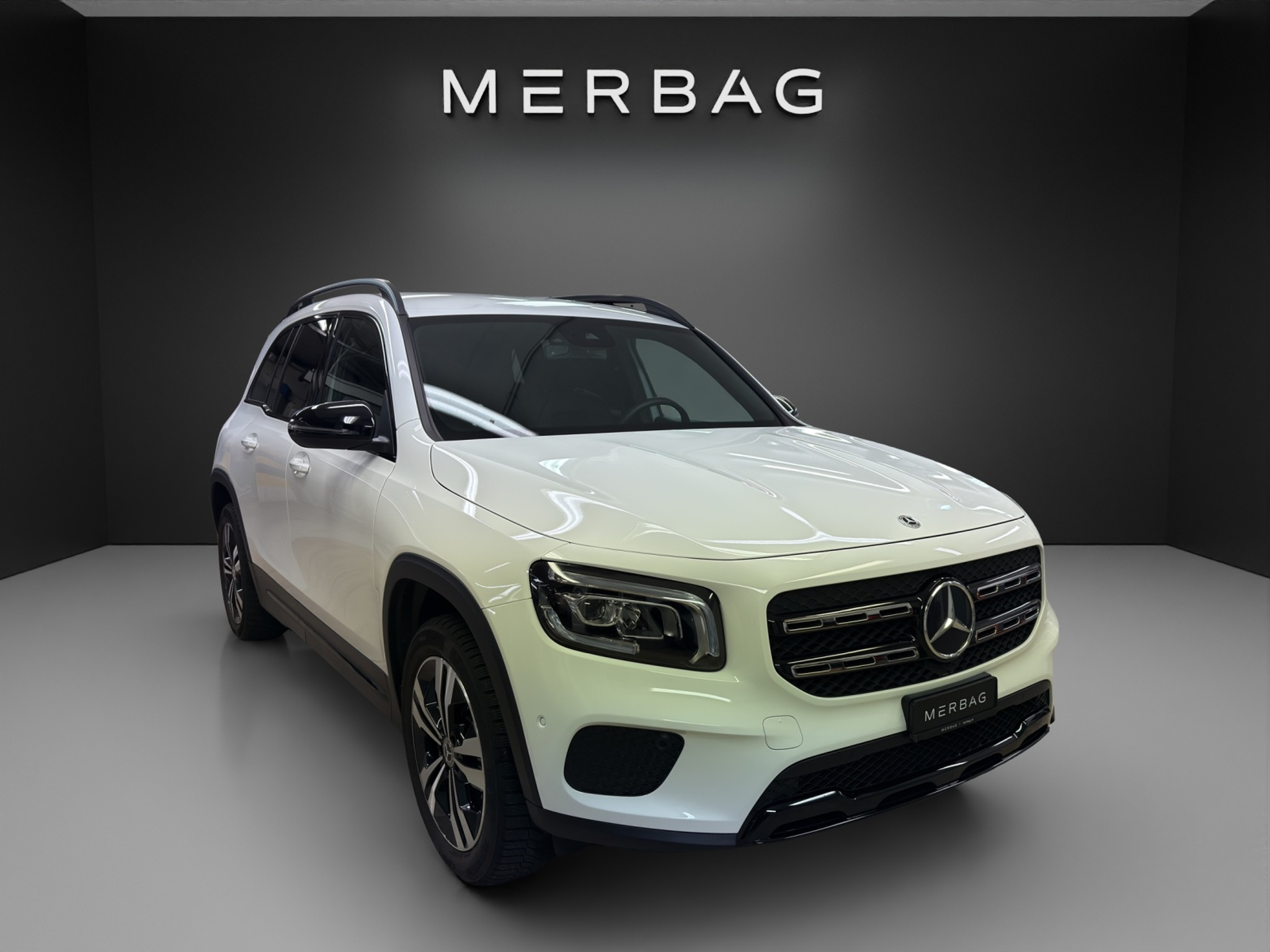 listing desktop thumbnail image 5