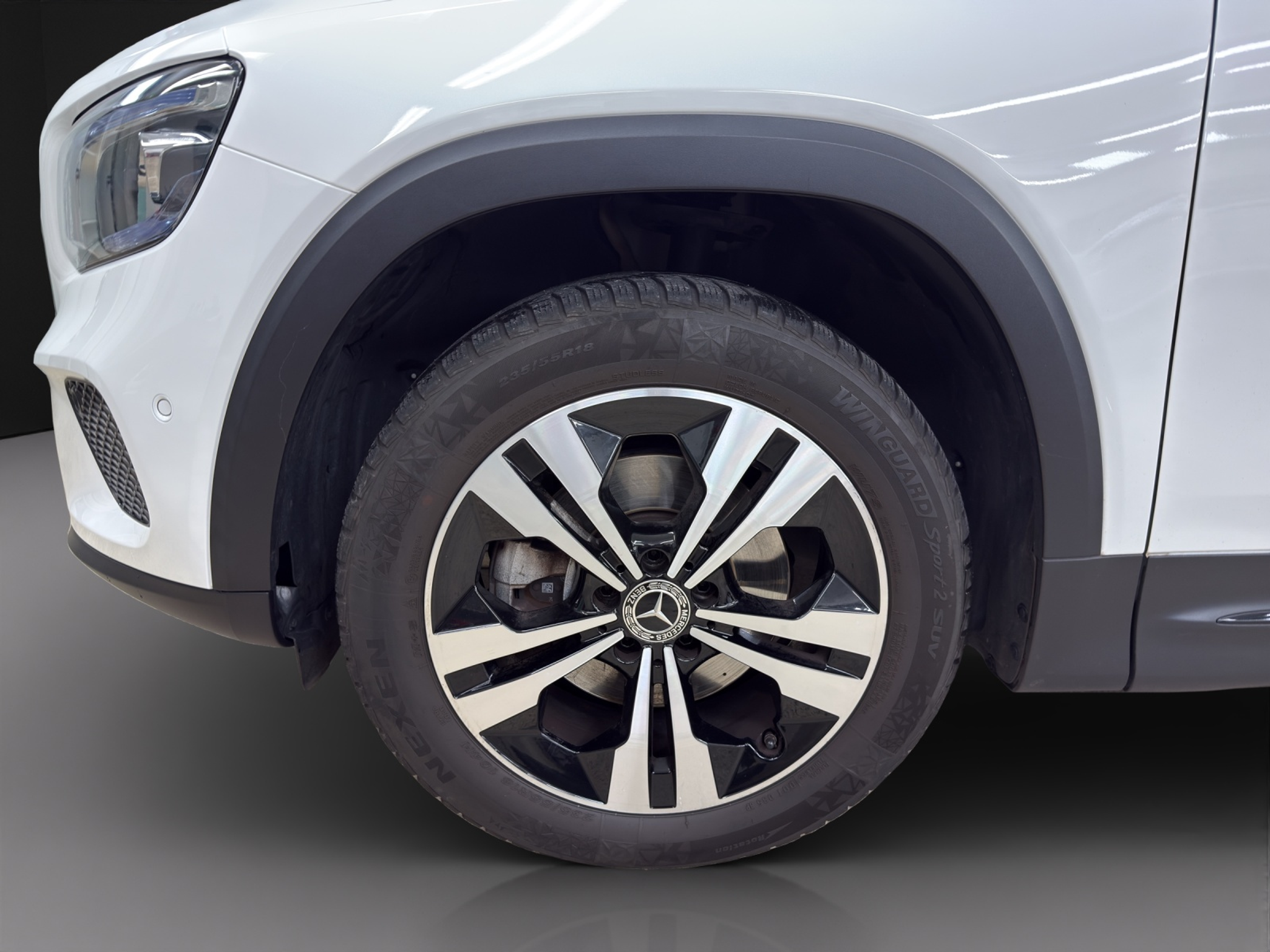 listing desktop thumbnail image 7