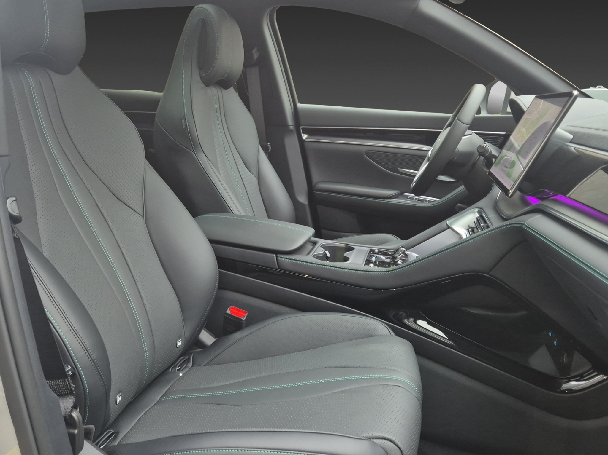 listing desktop thumbnail image 11