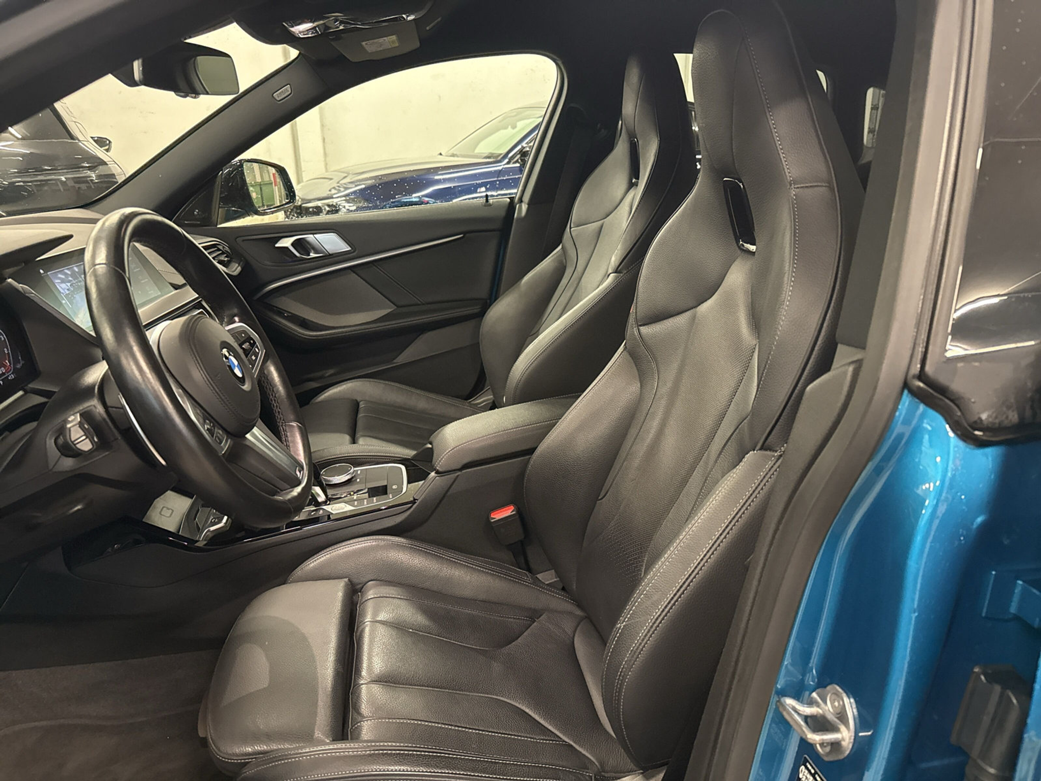 listing desktop thumbnail image 9