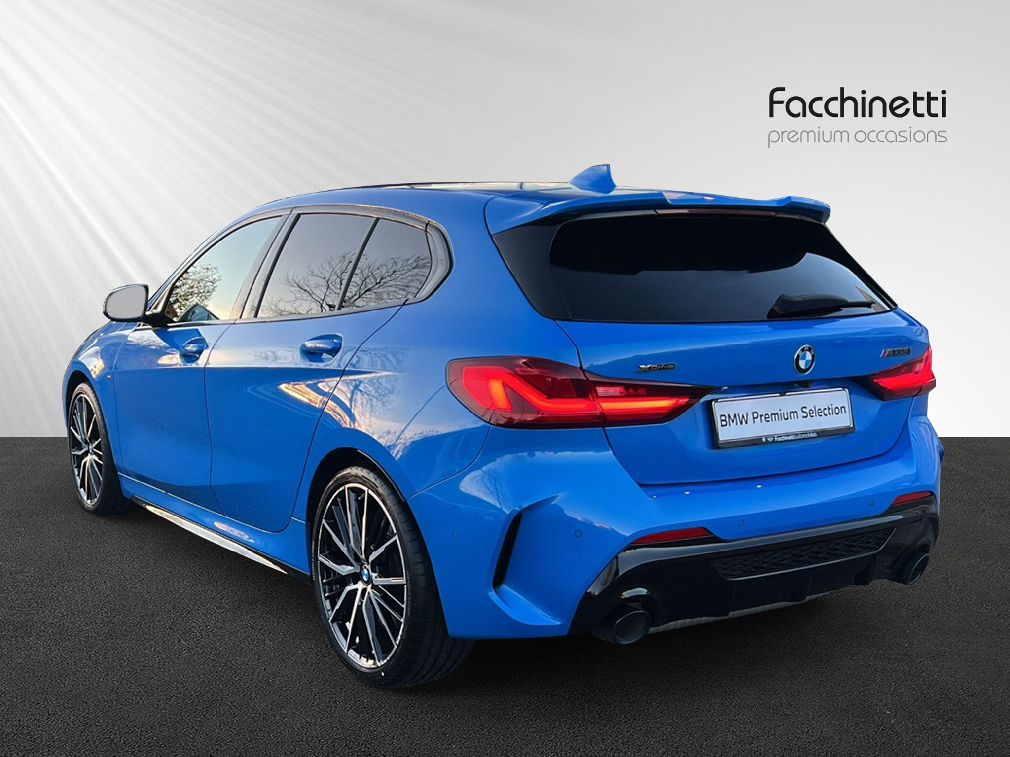 listing desktop thumbnail image 2