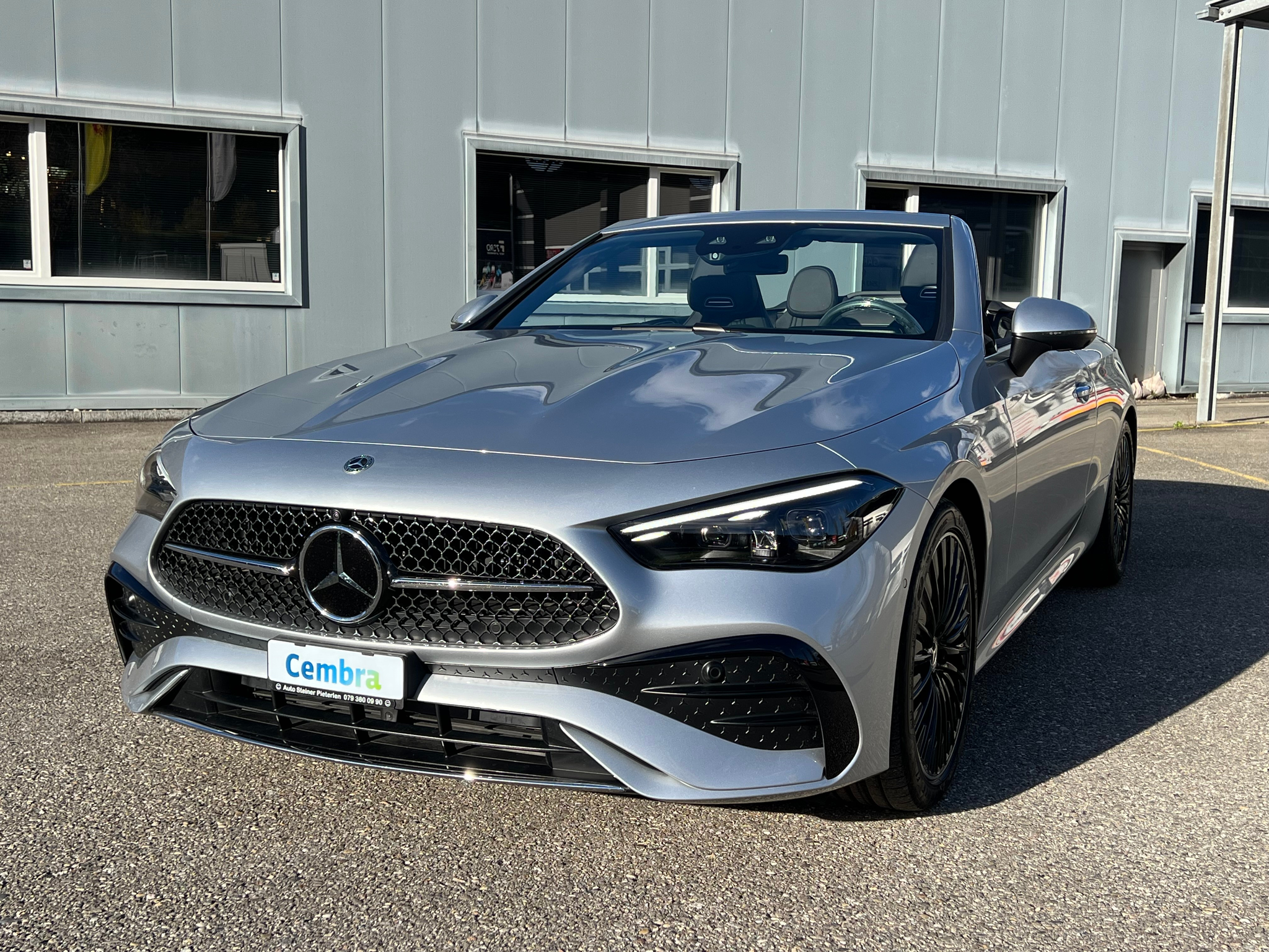 listing desktop thumbnail image 1