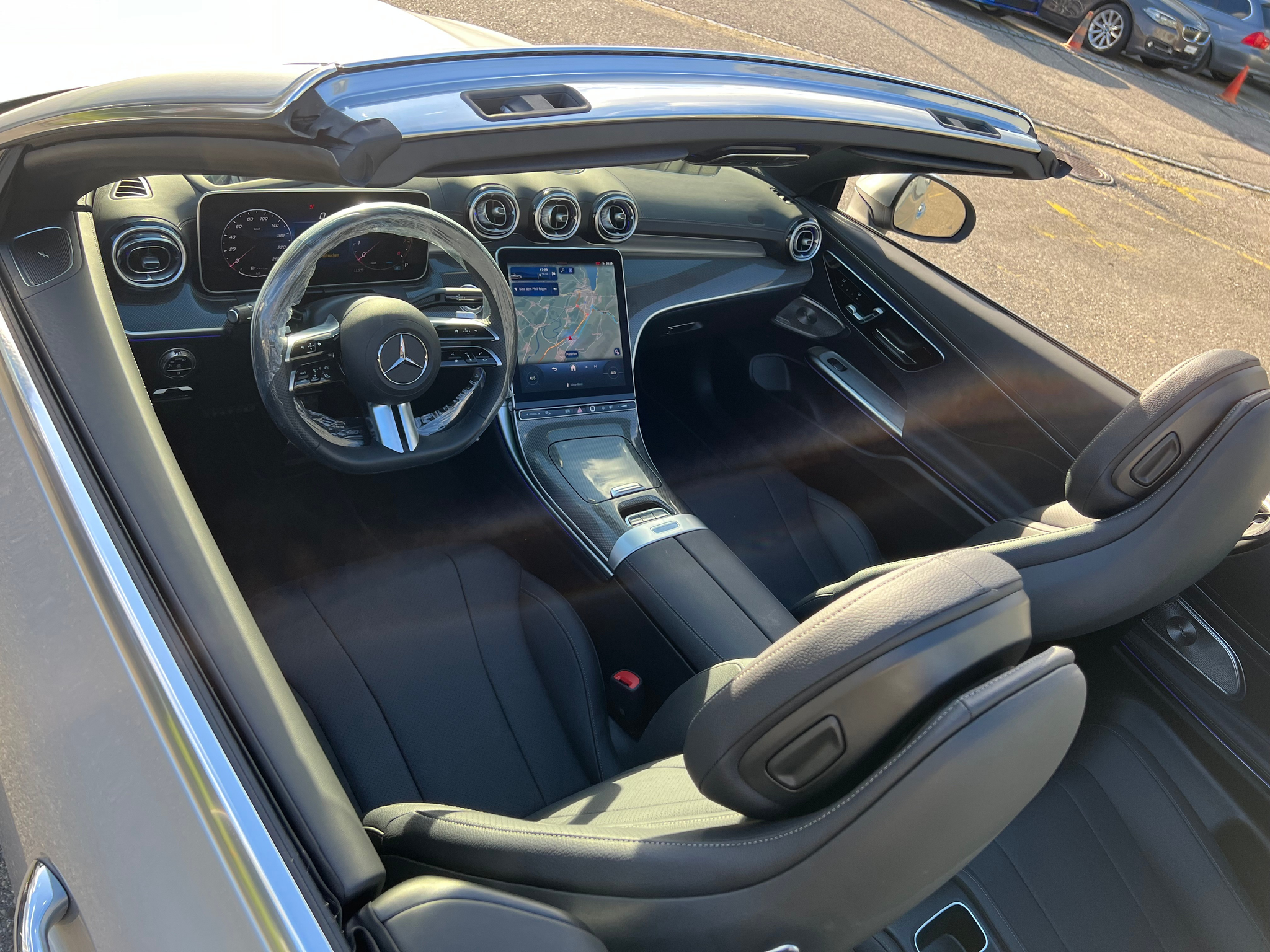 listing desktop thumbnail image 17