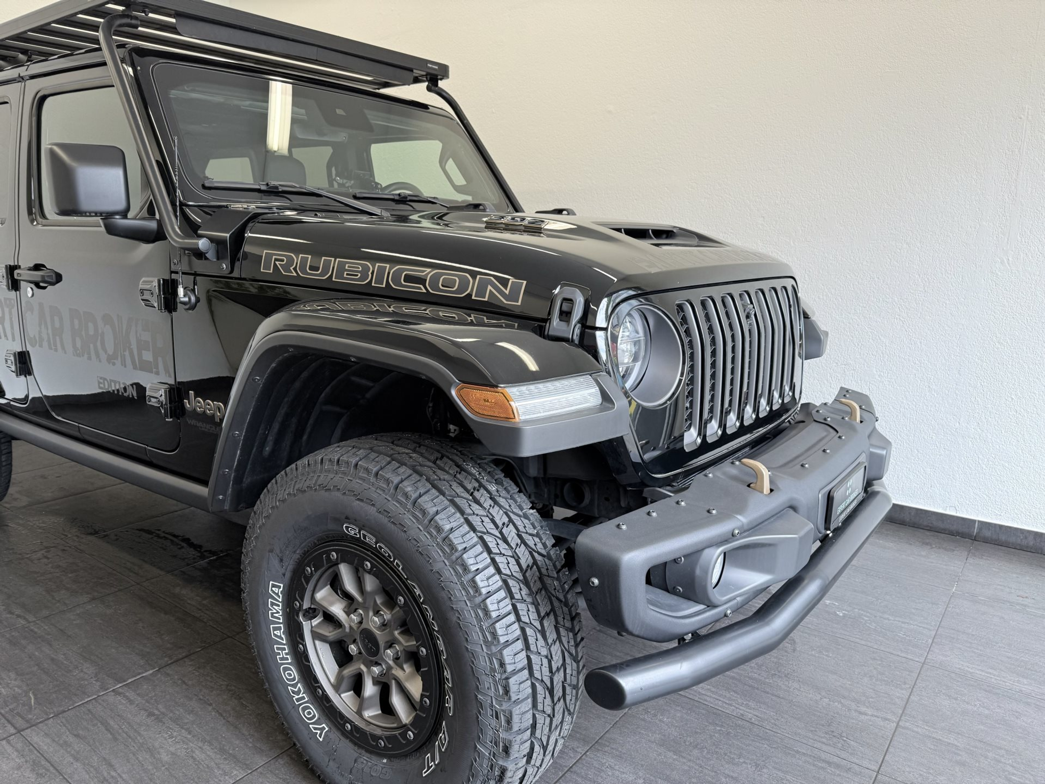 listing desktop thumbnail image 4