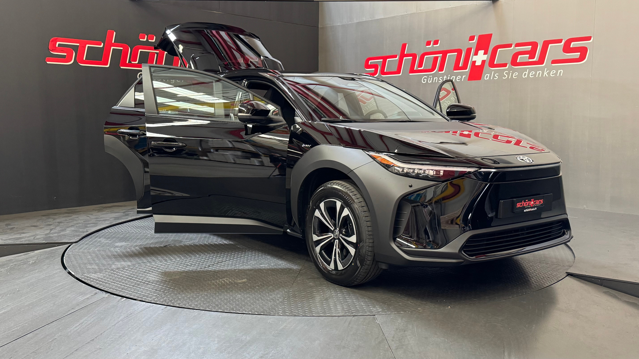 listing desktop thumbnail image 7