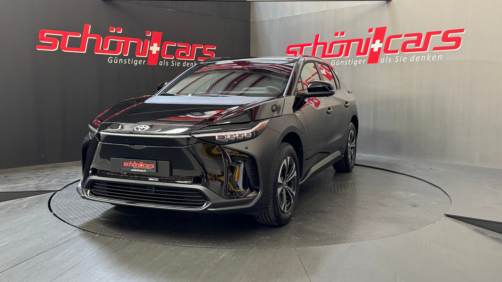 listing desktop thumbnail image 0