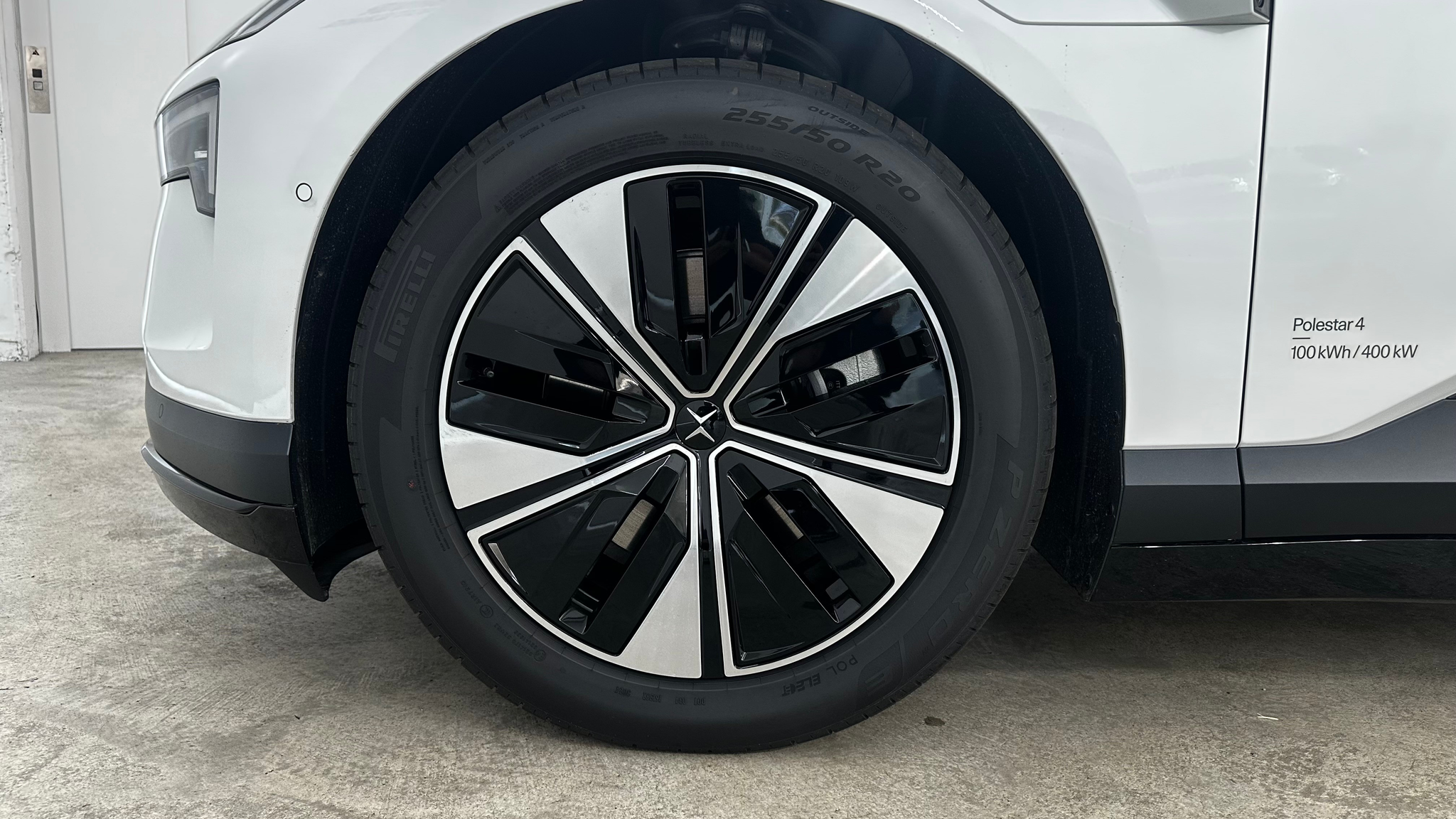 listing desktop thumbnail image 7