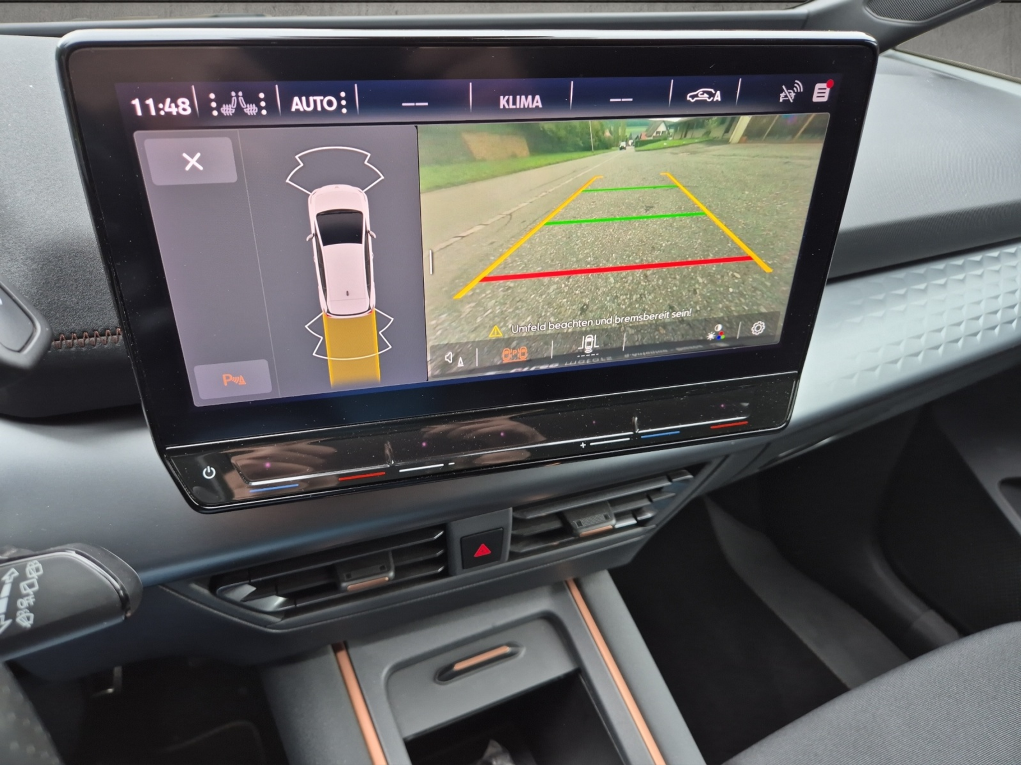 listing desktop thumbnail image 14