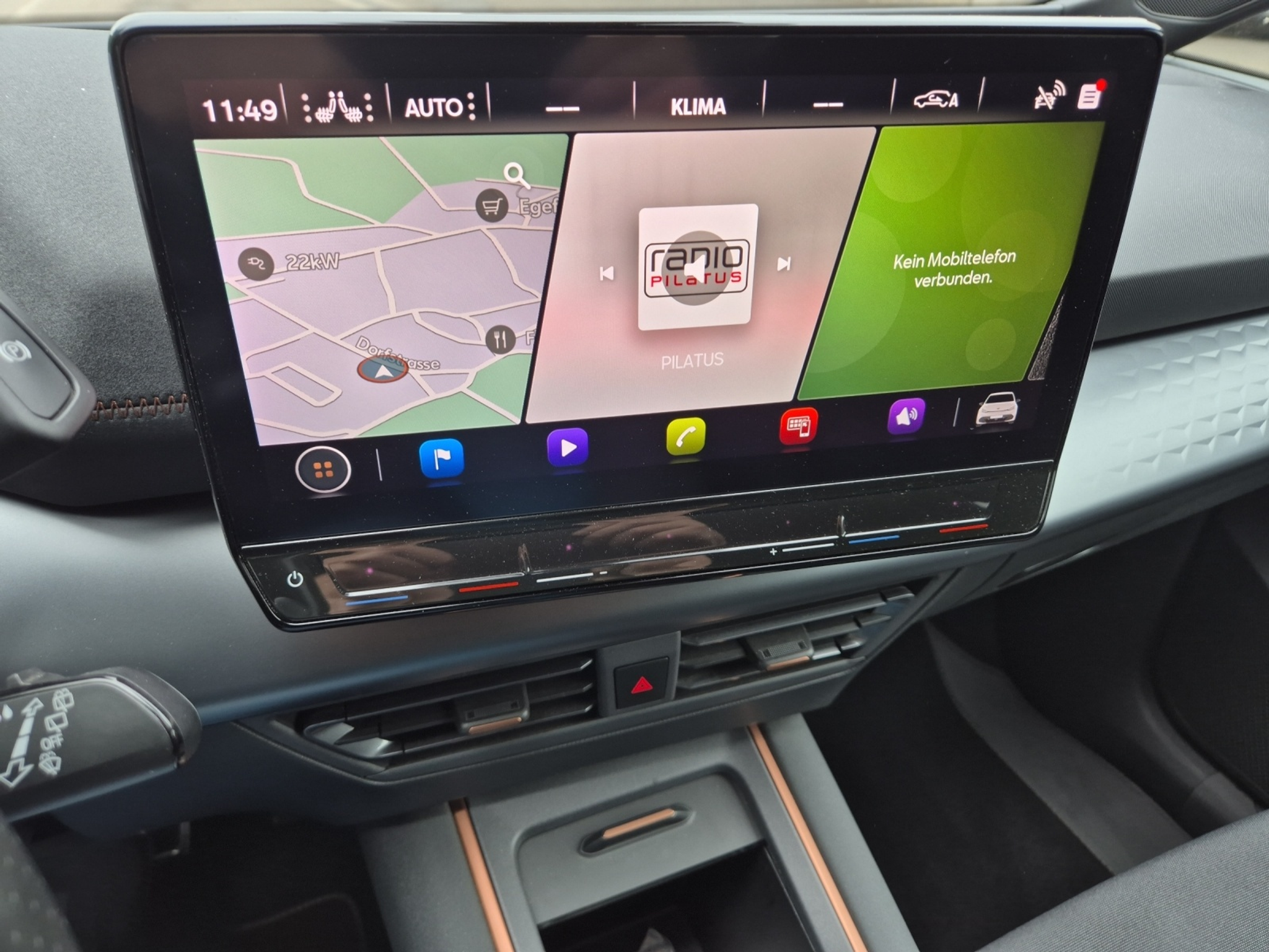 listing desktop thumbnail image 16