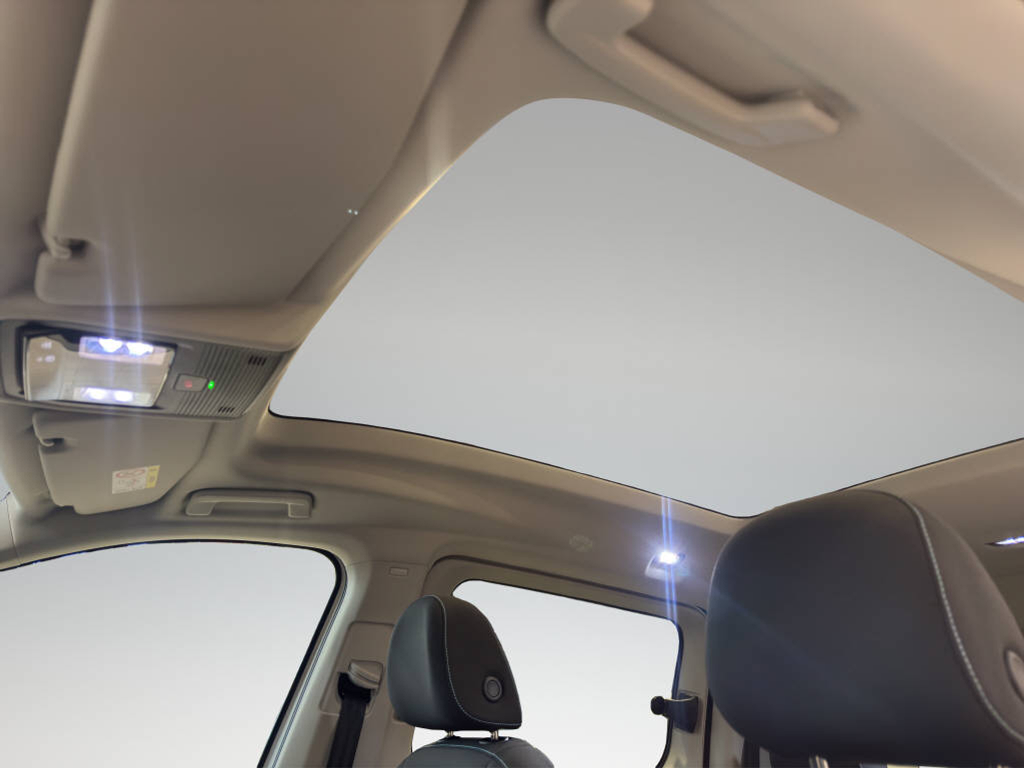 listing desktop thumbnail image 16