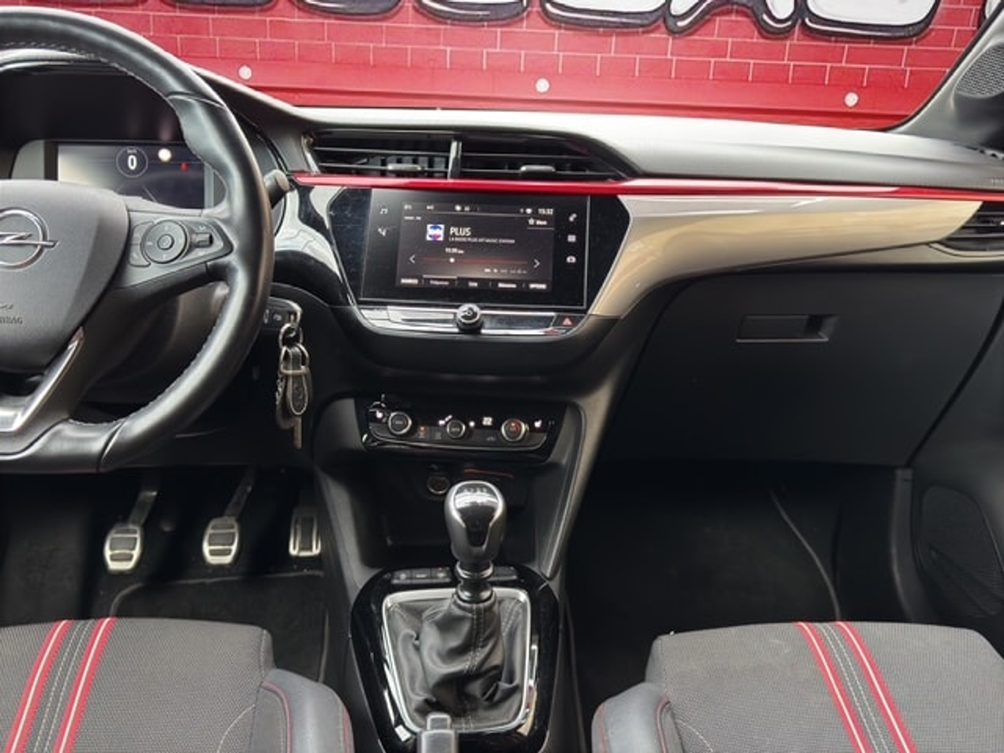 listing desktop thumbnail image 13