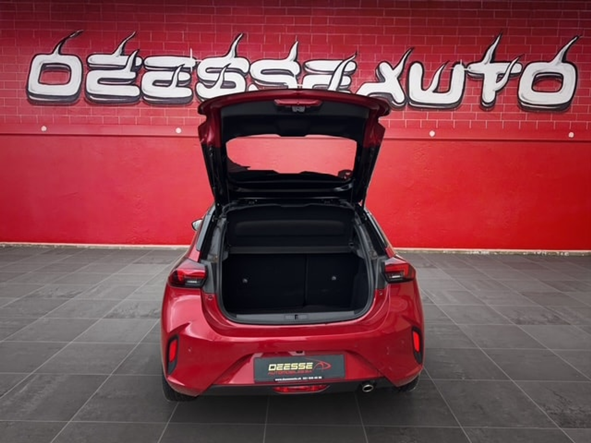 listing desktop thumbnail image 23