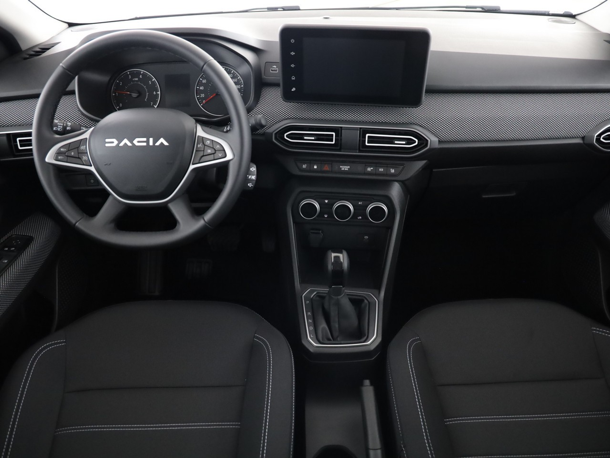 listing desktop thumbnail image 4