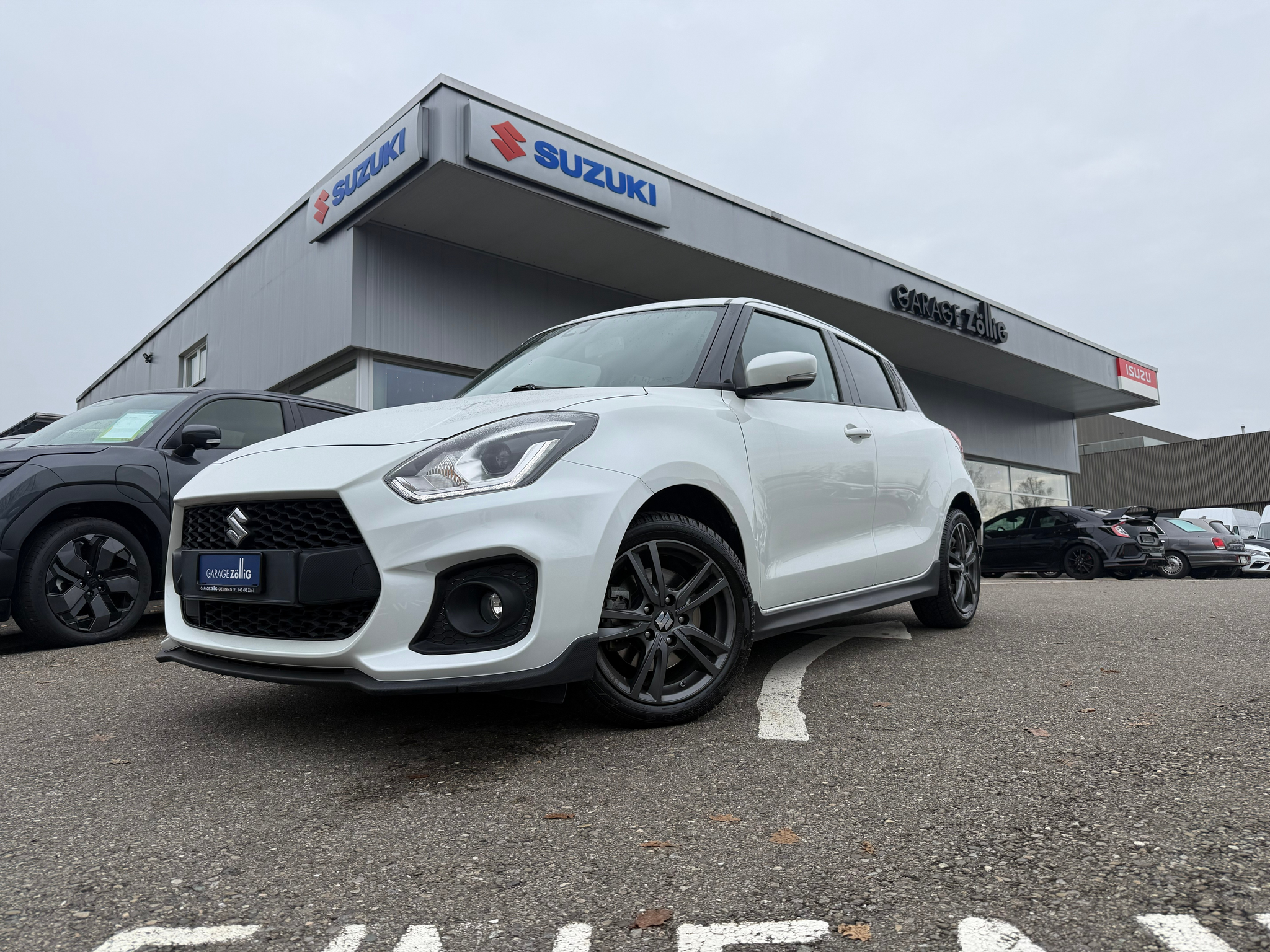 listing desktop thumbnail image 1