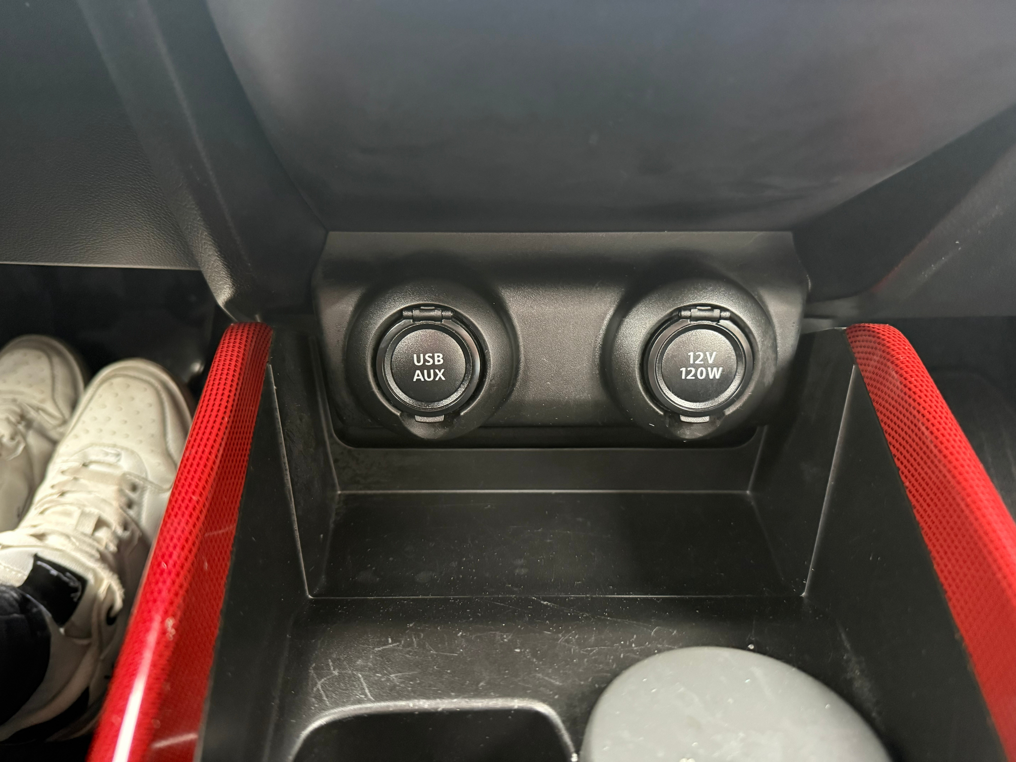 listing desktop thumbnail image 18