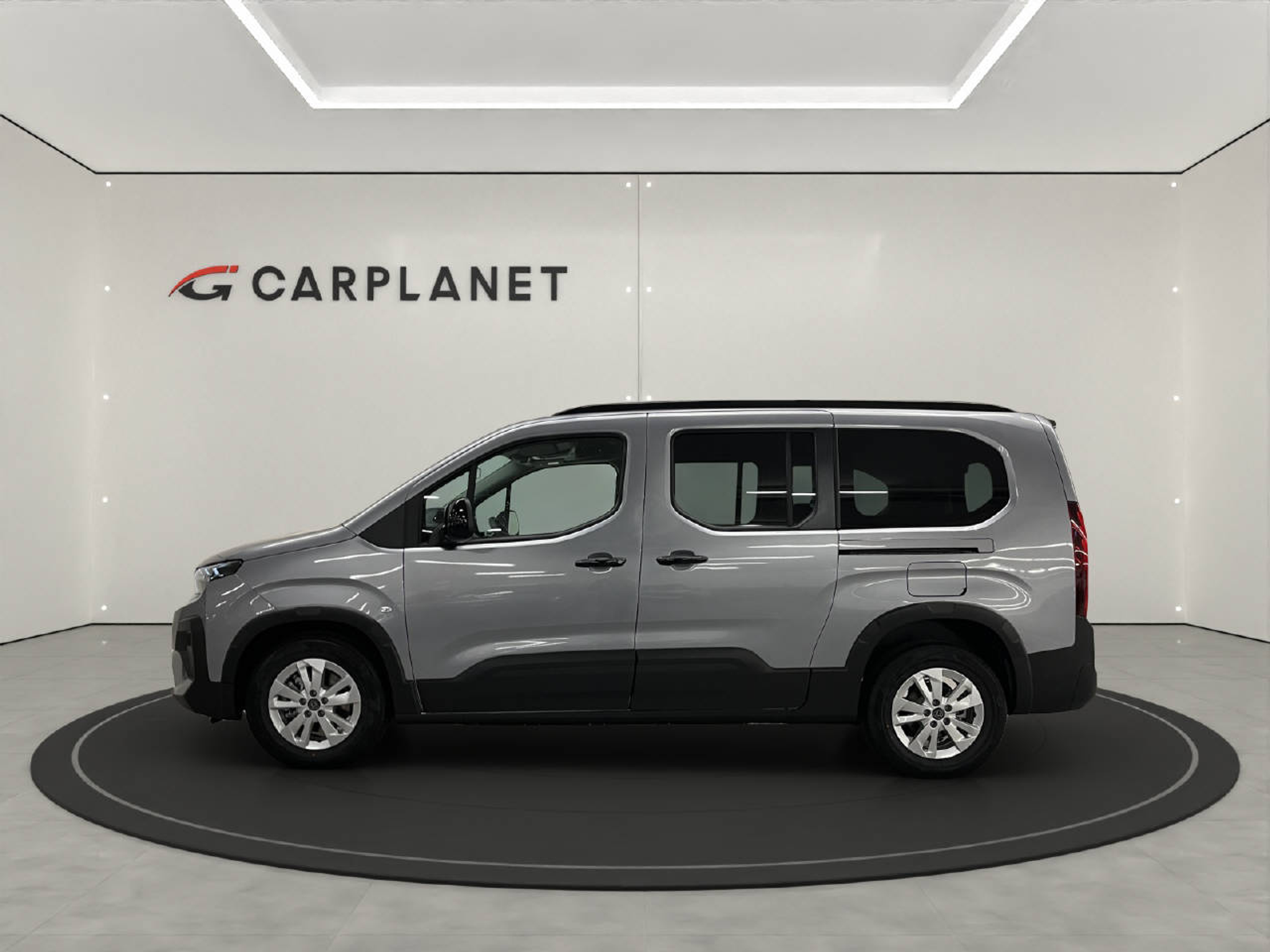 listing desktop thumbnail image 1