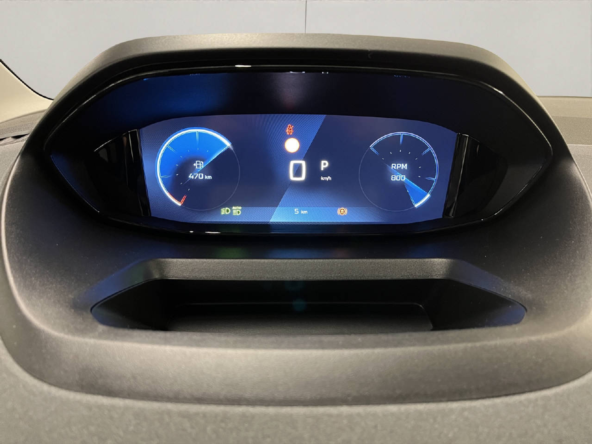 listing desktop thumbnail image 9