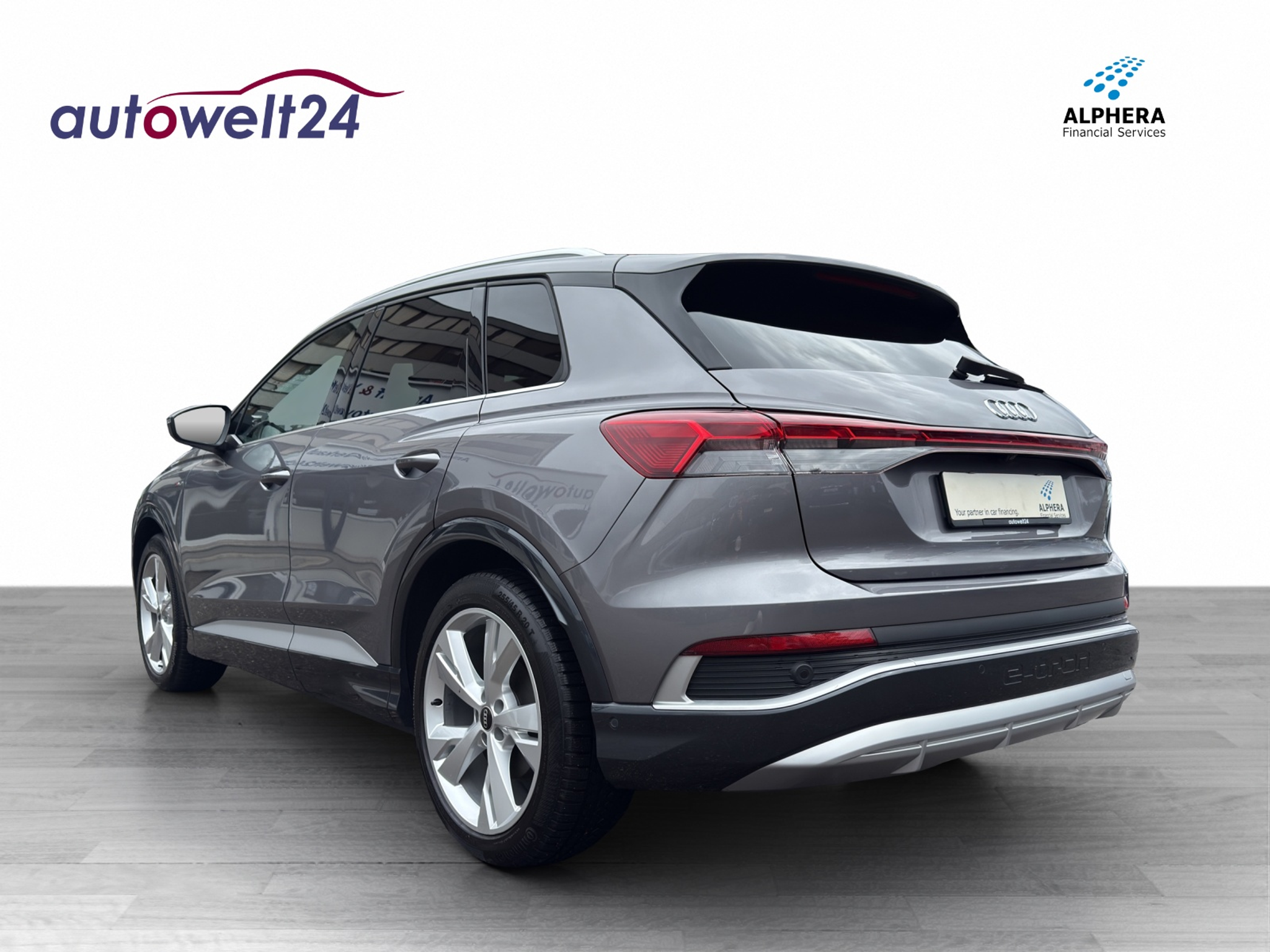 listing desktop thumbnail image 6