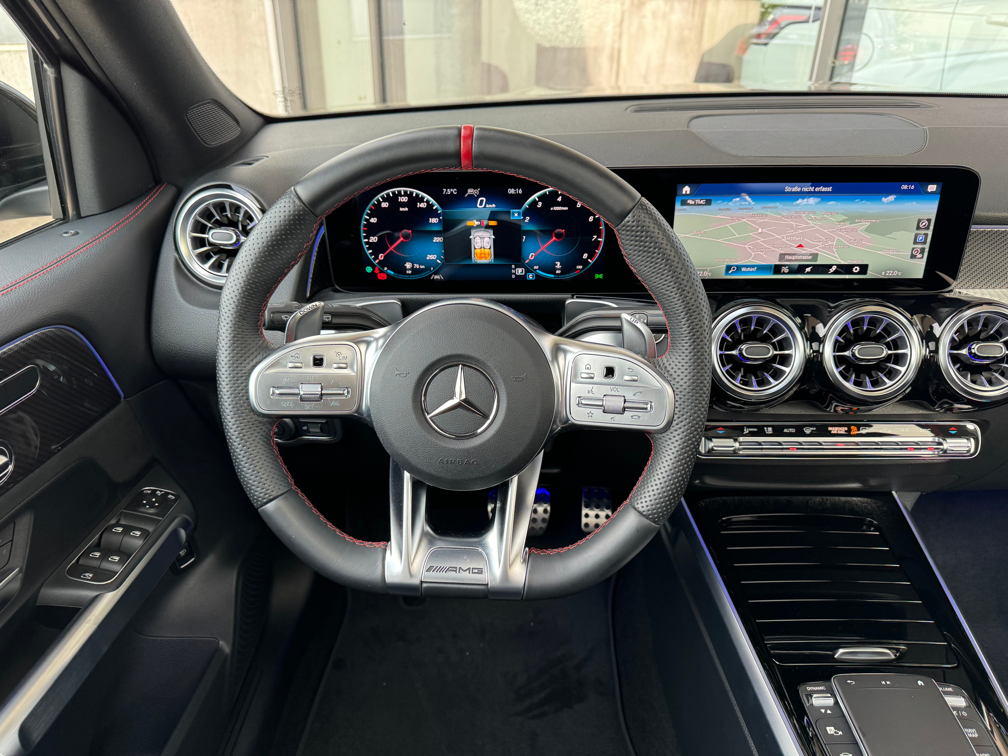 listing desktop thumbnail image 23