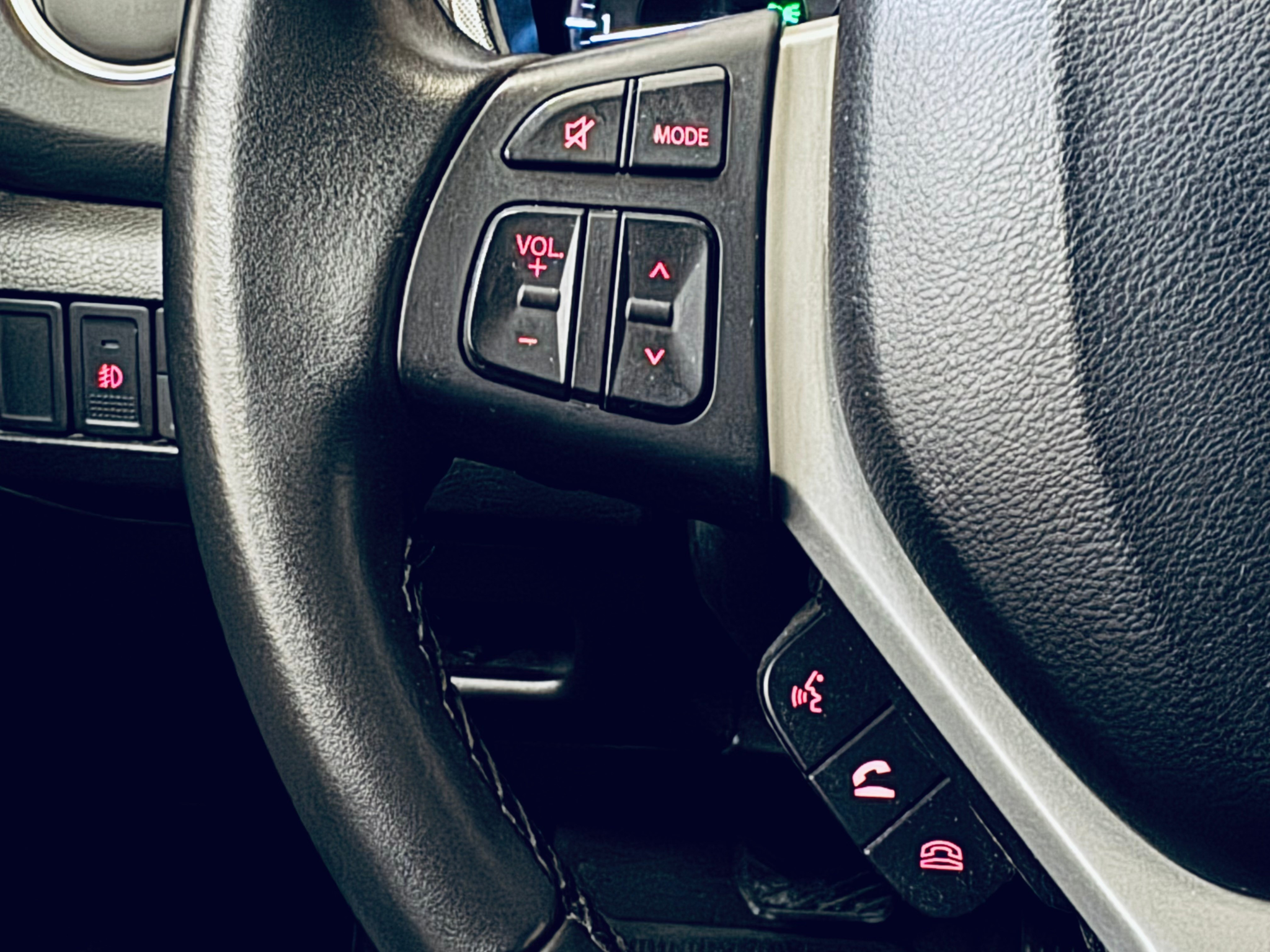 listing desktop thumbnail image 26