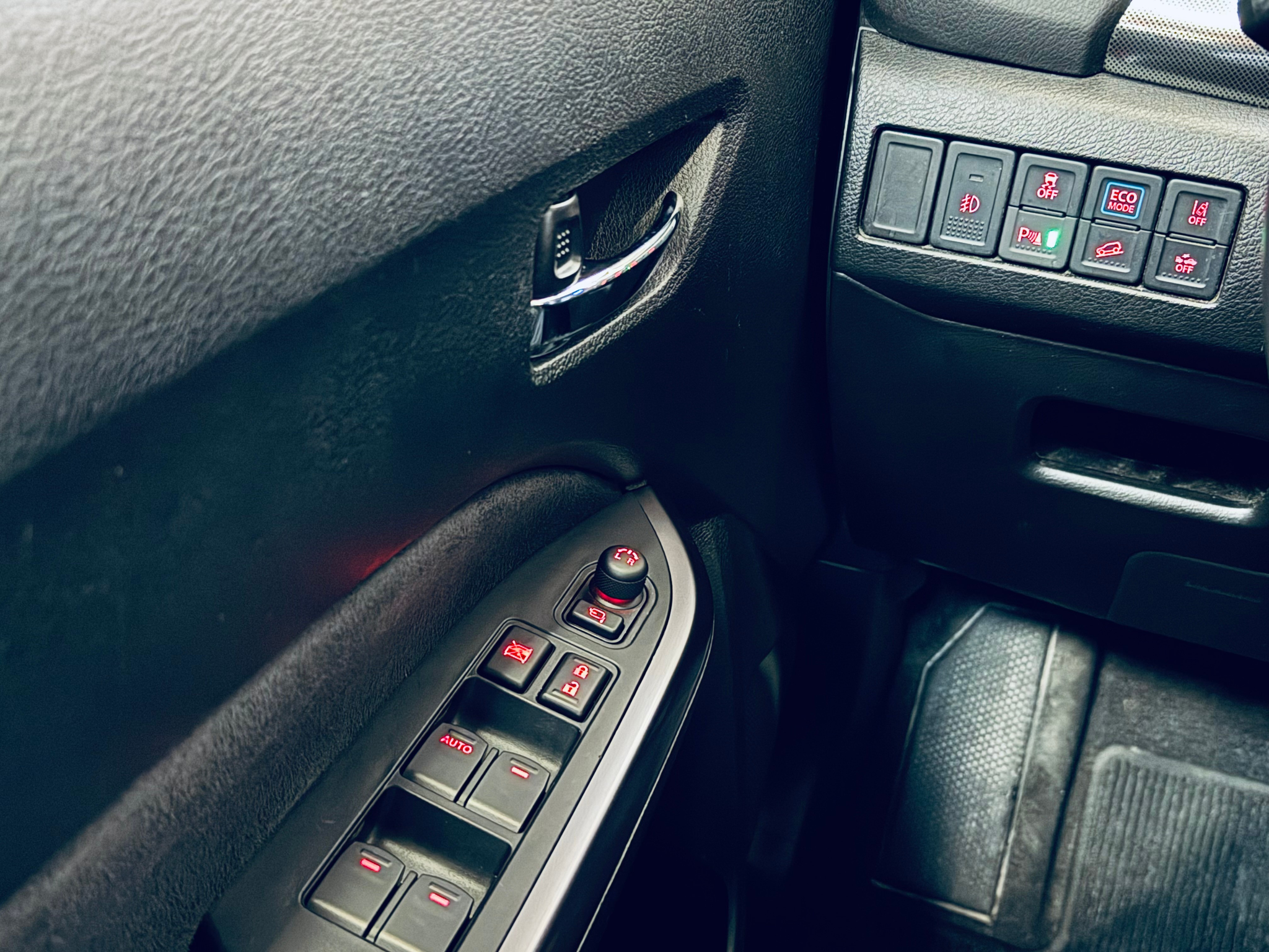 listing desktop thumbnail image 28