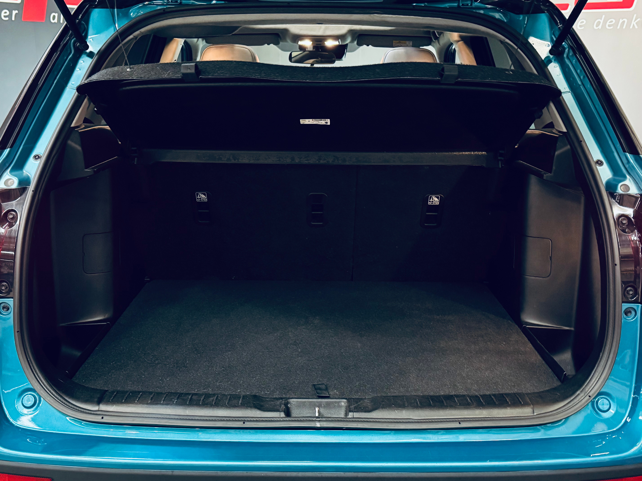 listing desktop thumbnail image 11