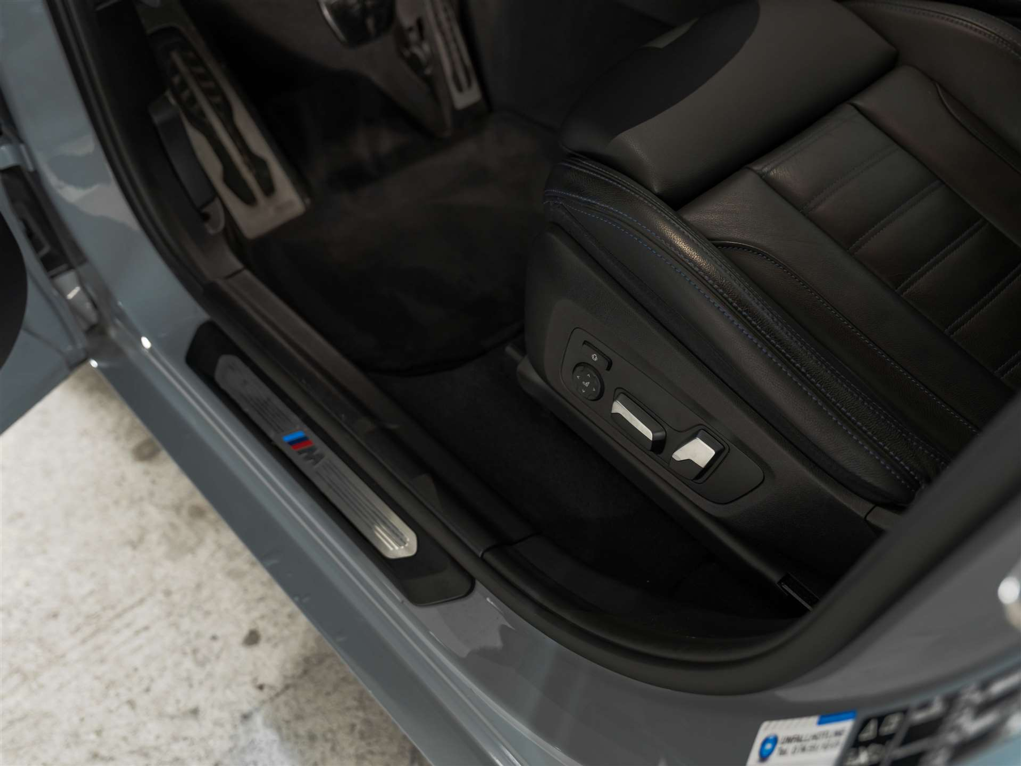 listing desktop thumbnail image 23