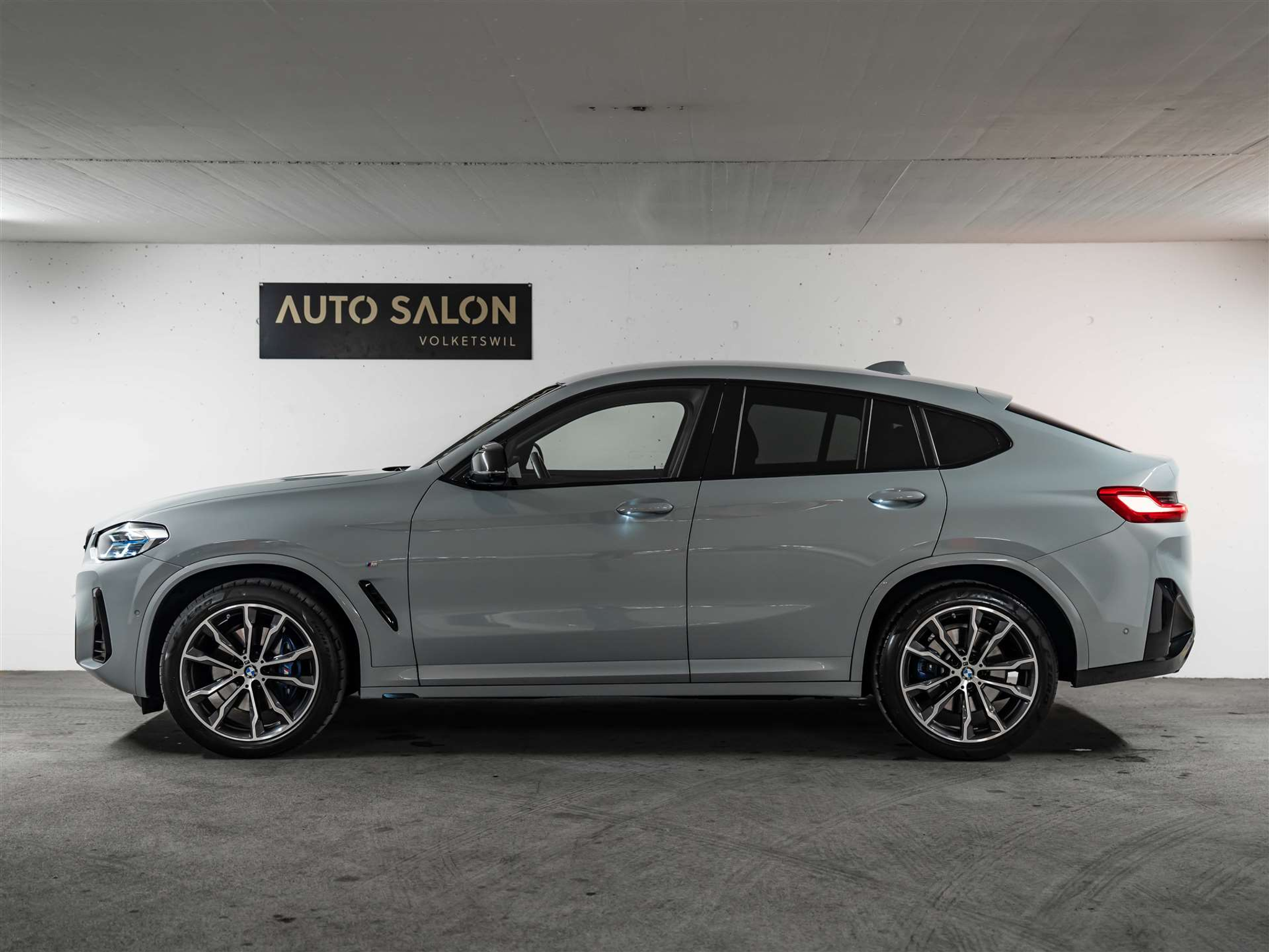 listing desktop thumbnail image 1