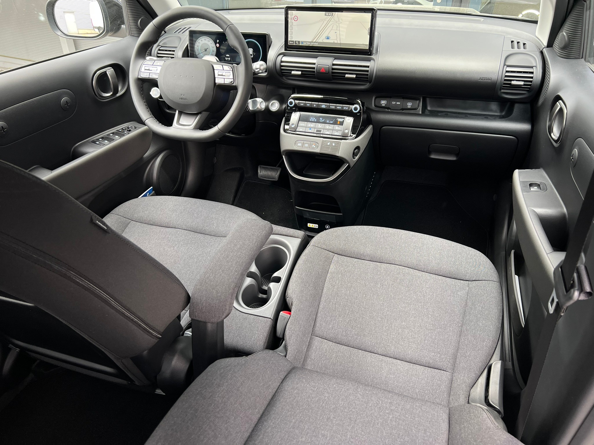 listing desktop thumbnail image 7