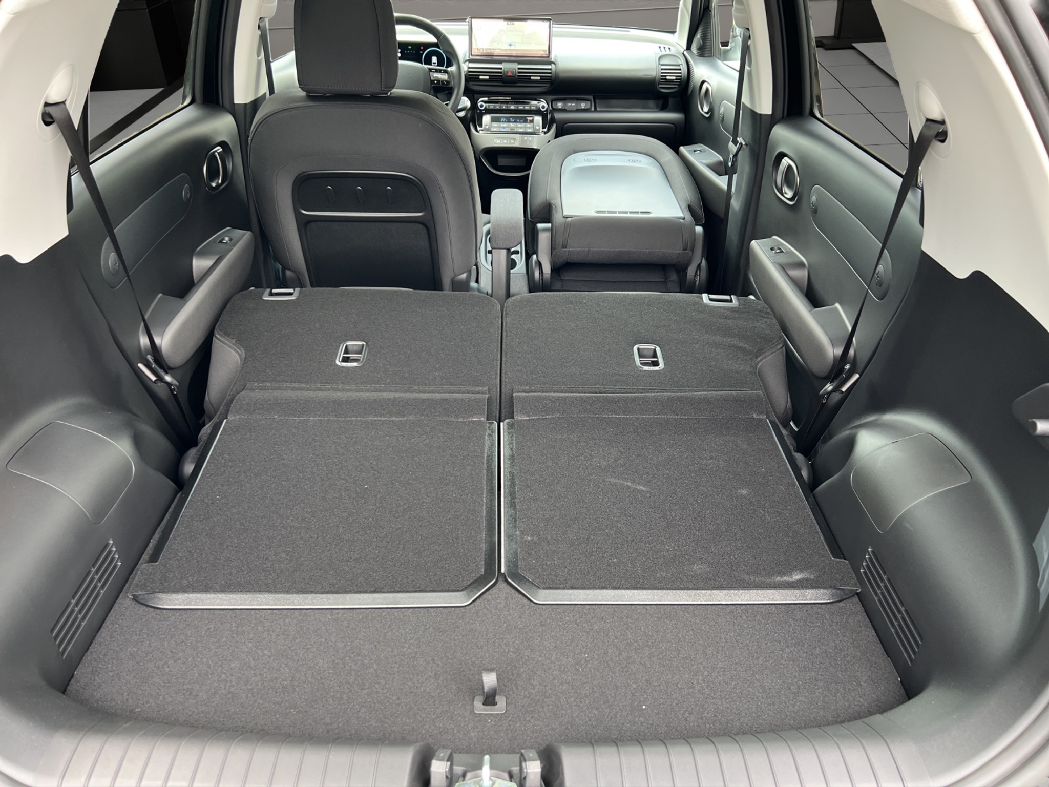 listing desktop thumbnail image 19