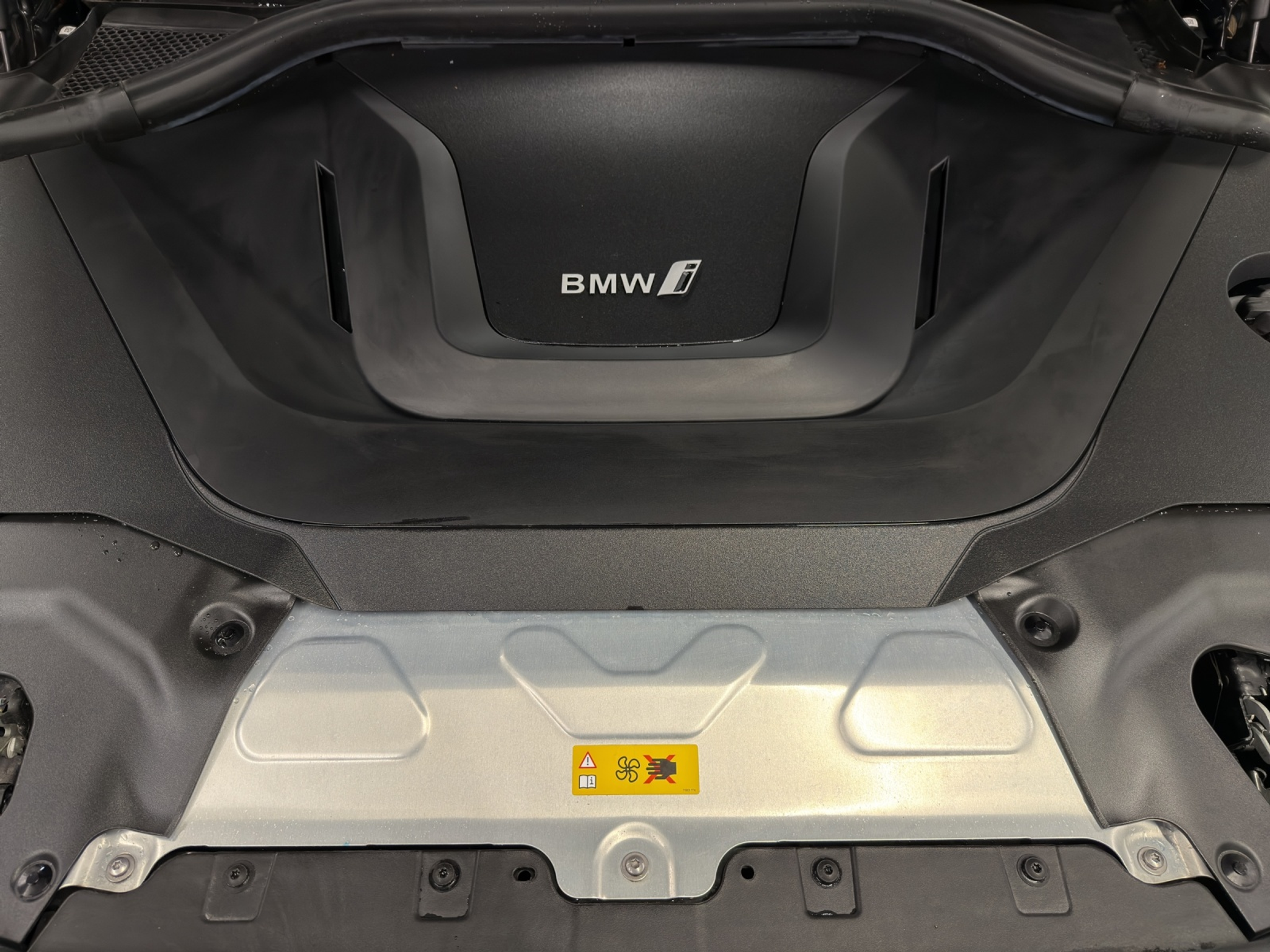 listing desktop thumbnail image 23