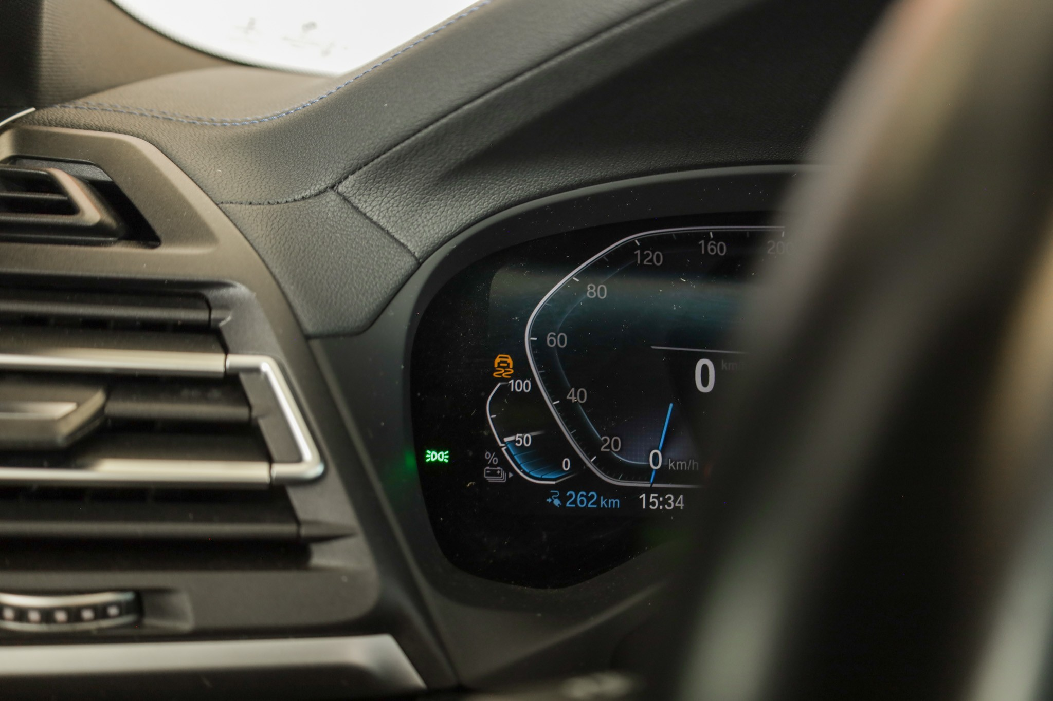 listing desktop thumbnail image 21