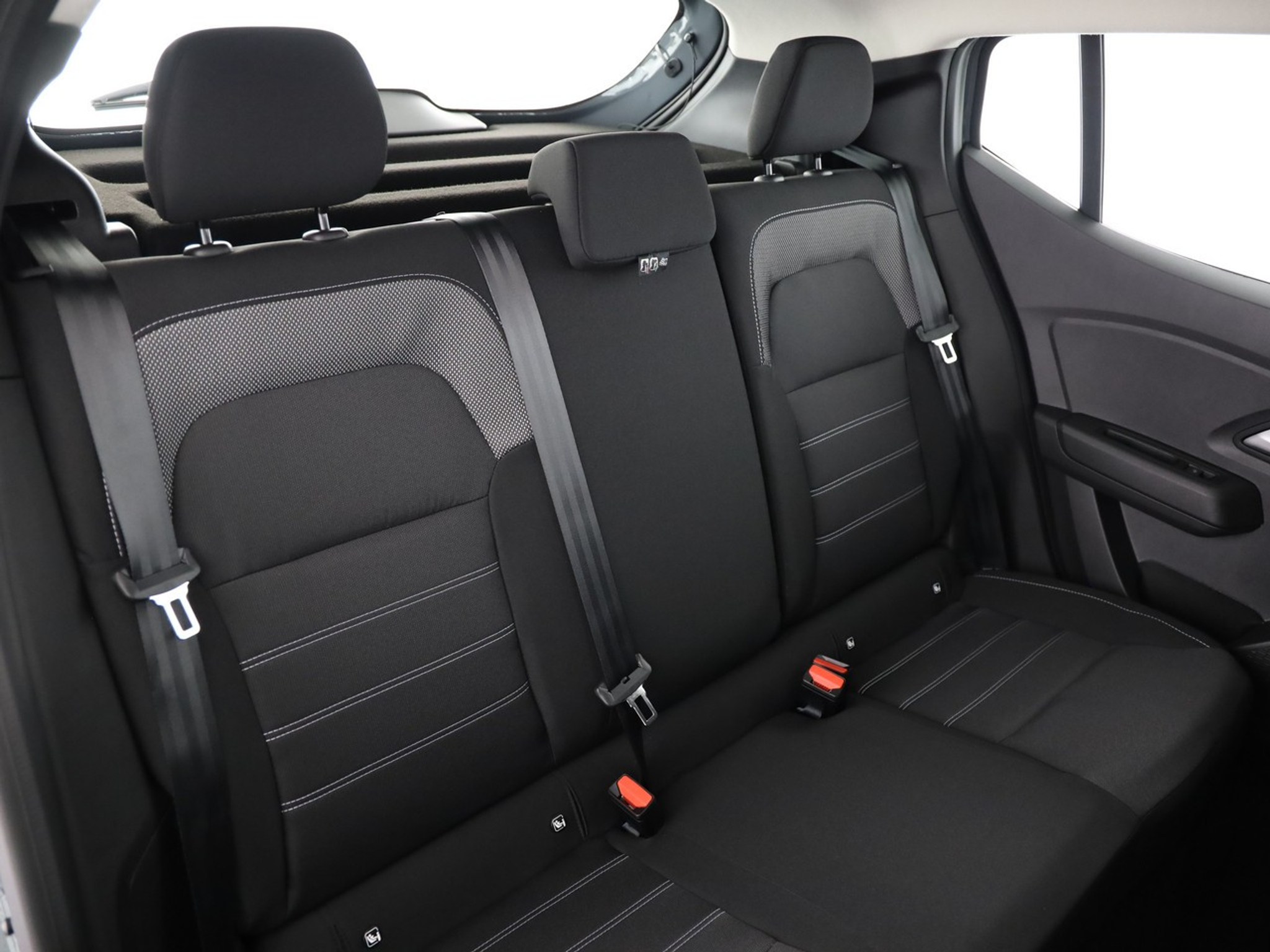 listing desktop thumbnail image 7