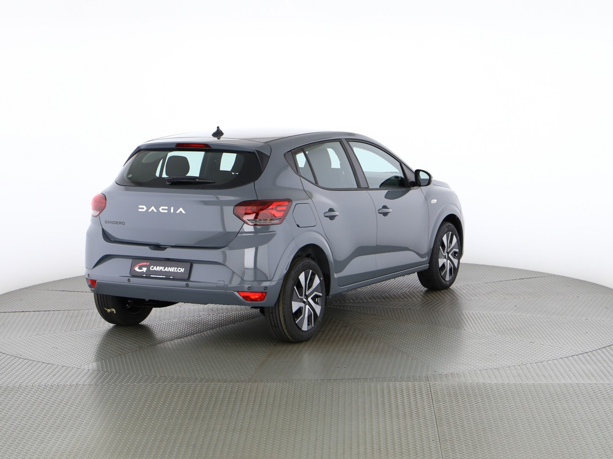 listing desktop thumbnail image 2