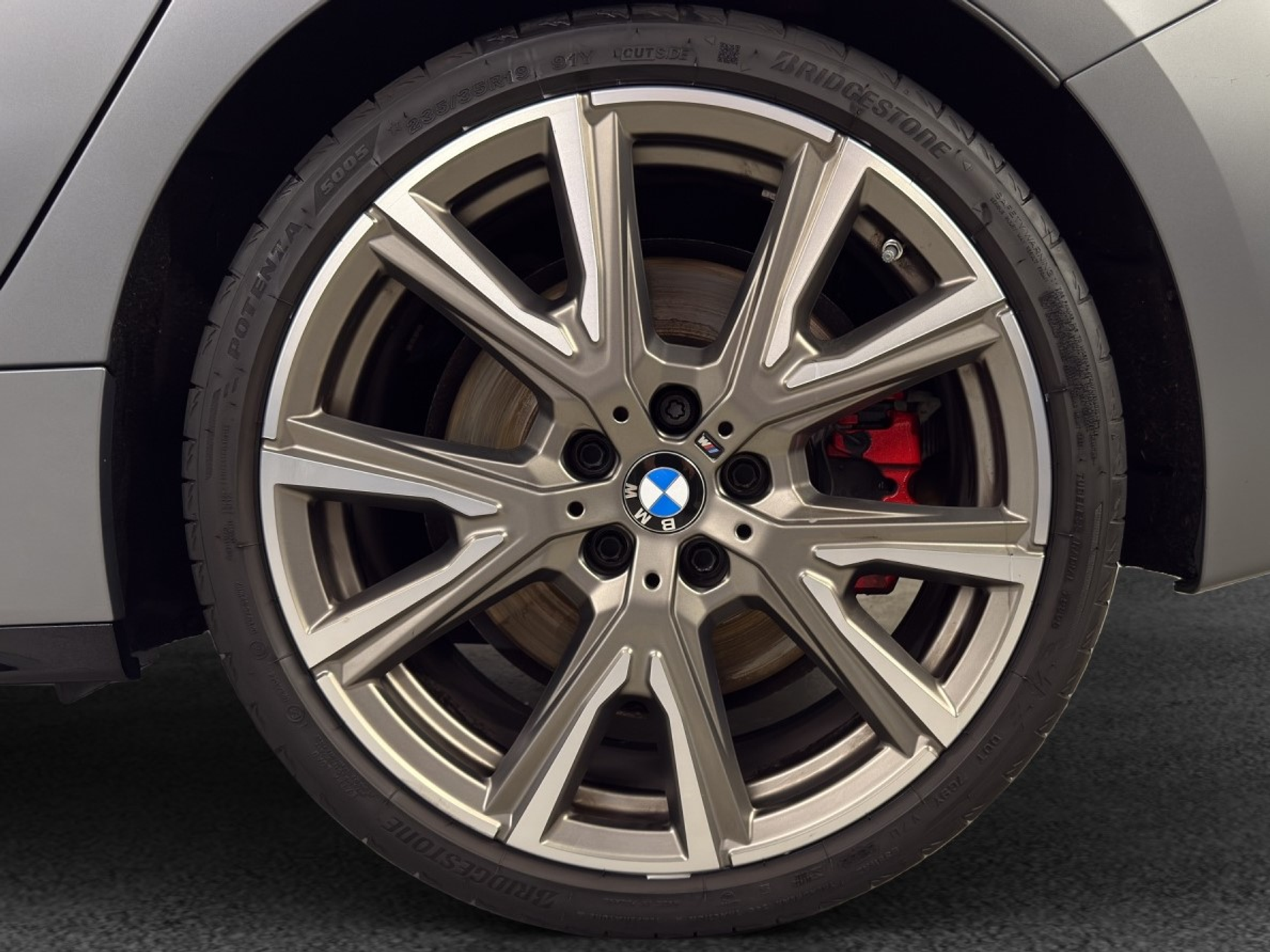 listing desktop thumbnail image 8